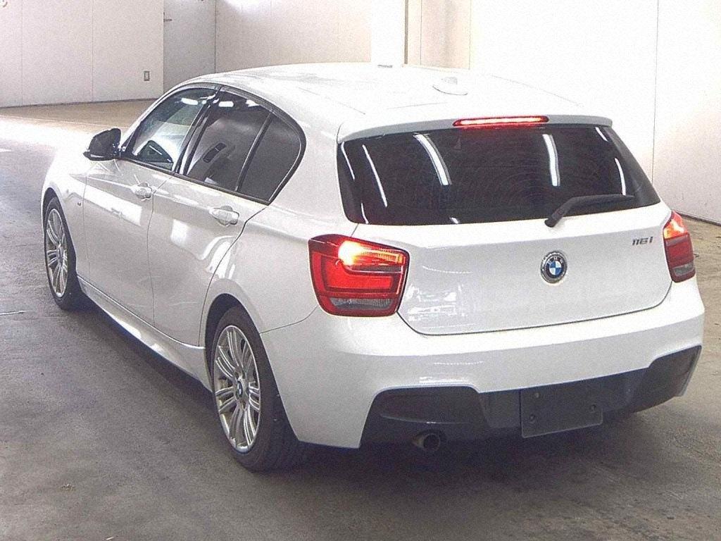 BMW 1 SERIES 116I M-SPORT Image 2