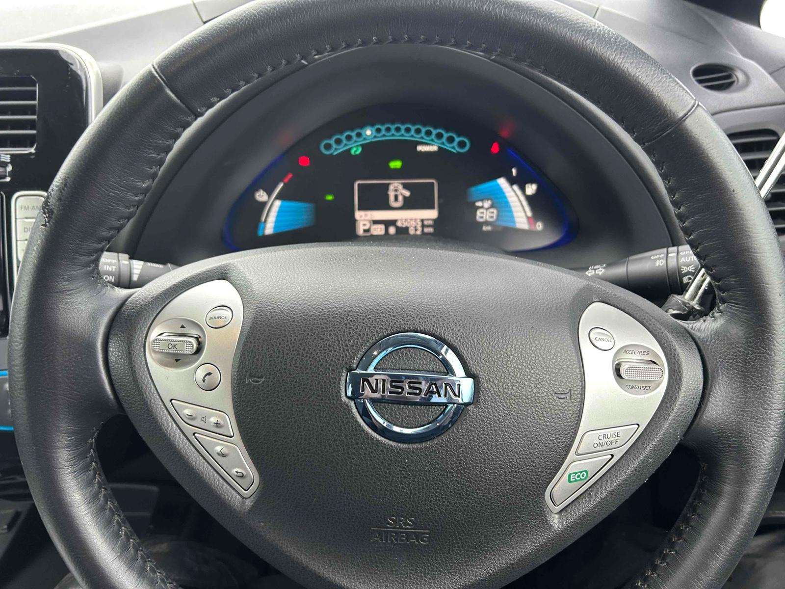 NISSAN LEAF 30G Image 9