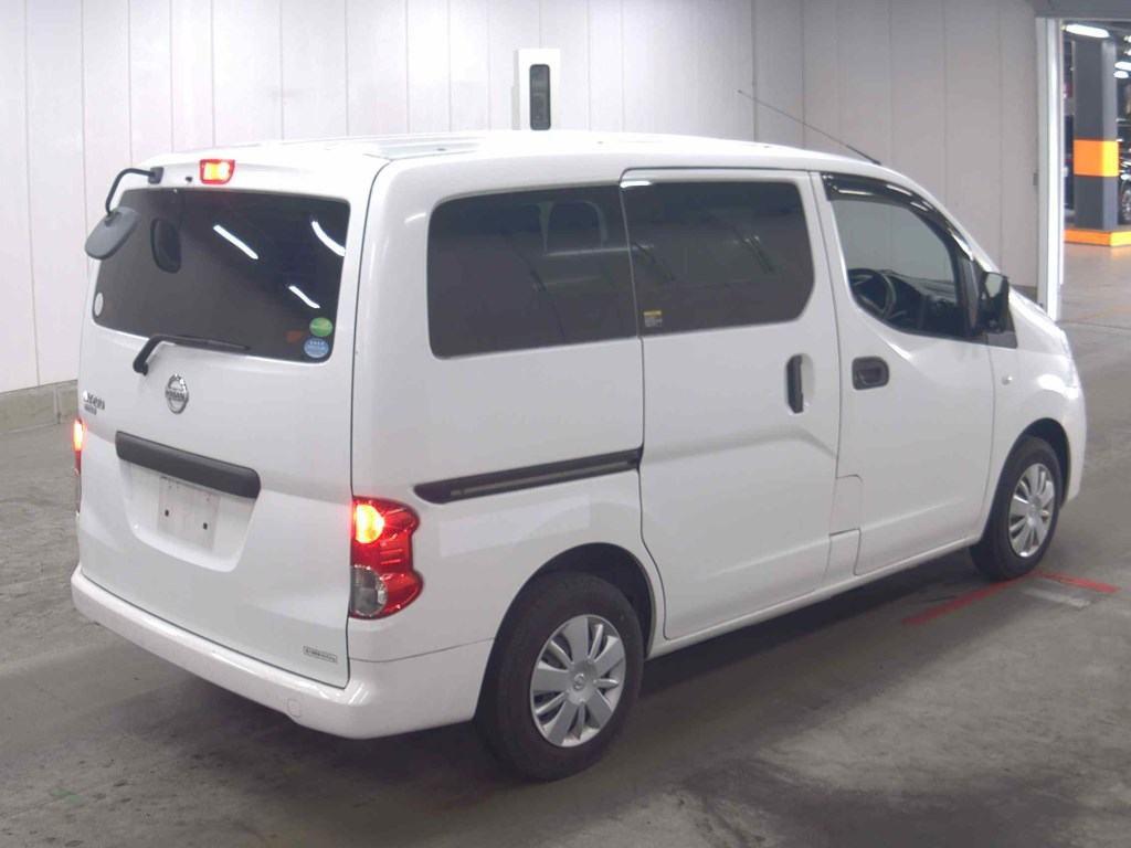 NISSAN NV200 VANETTE VAN VX Image 5