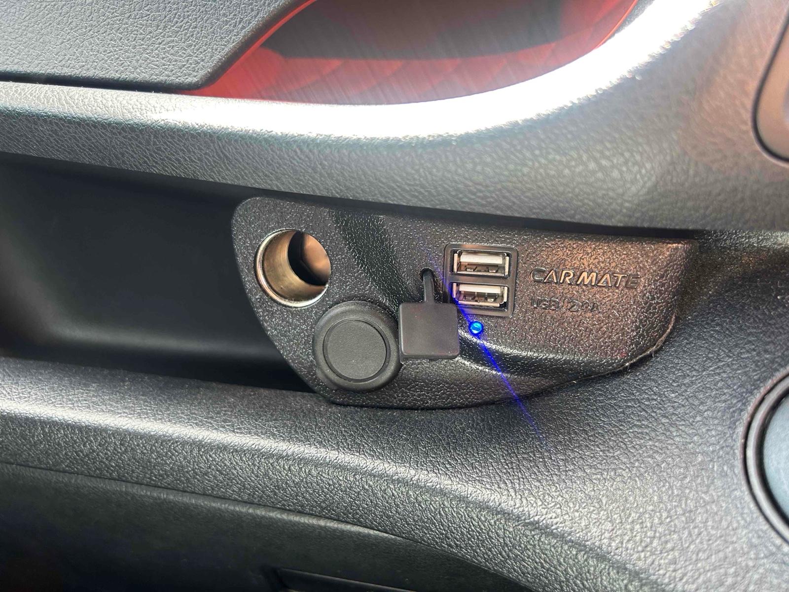 TOYOTA SIENTA HYBRID X Image 7