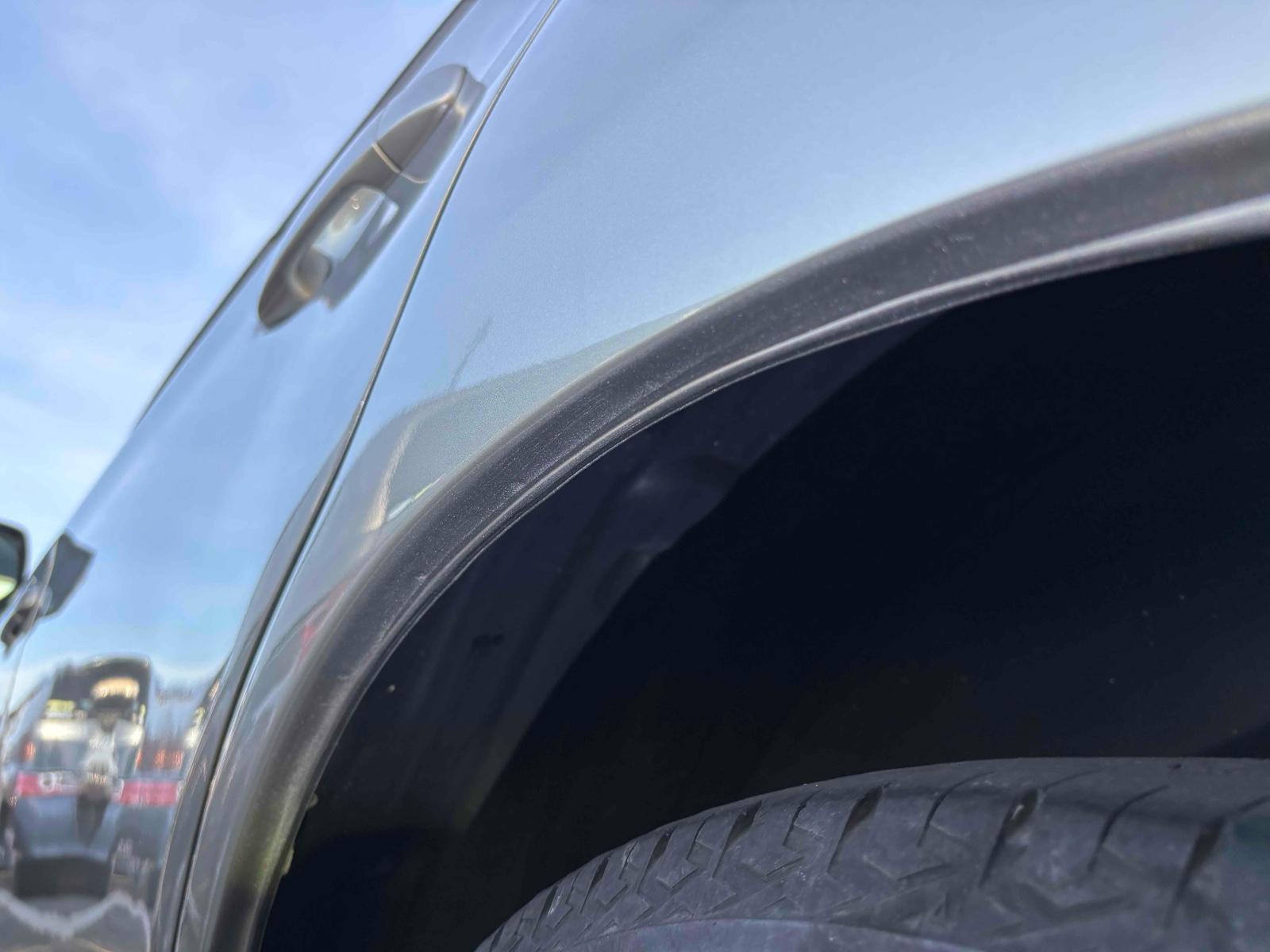 SUBARU OUTBACK 4WD BASE GRADE Image 18