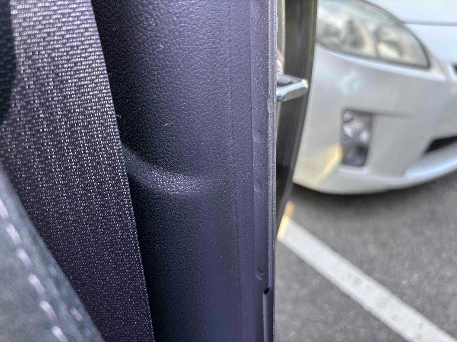 SUBARU OUTBACK 4WD BASE GRADE Image 12