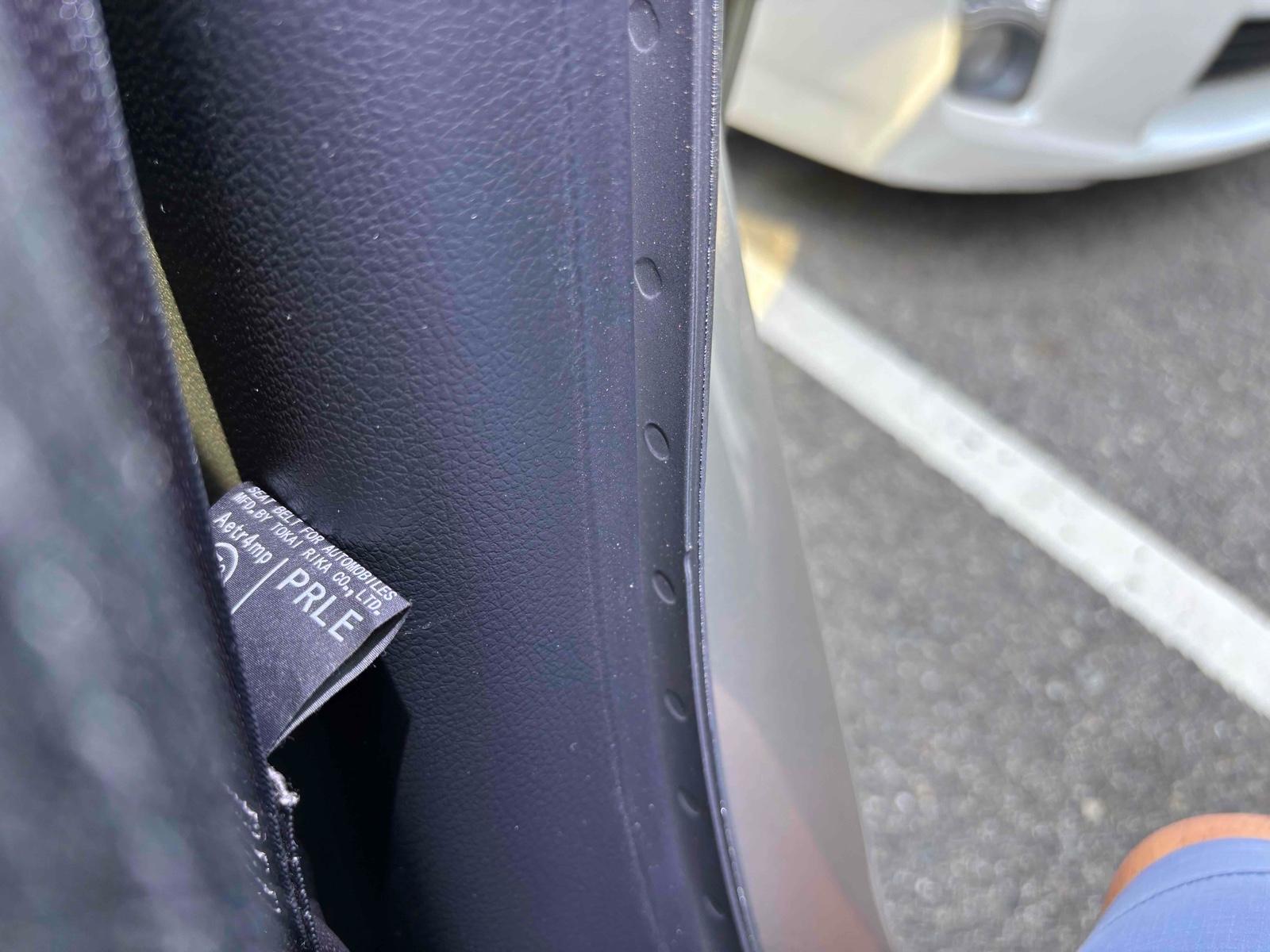 SUBARU OUTBACK 4WD BASE GRADE Image 13
