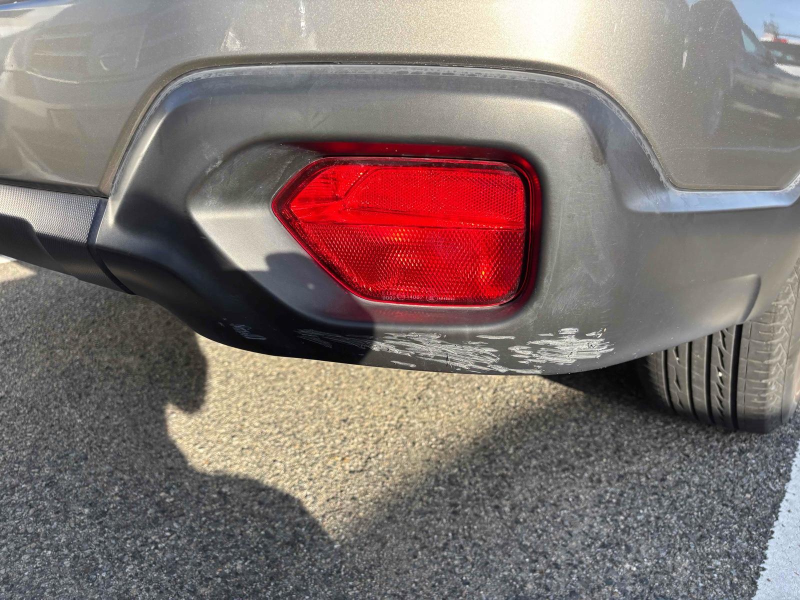 SUBARU OUTBACK 4WD BASE GRADE Image 21