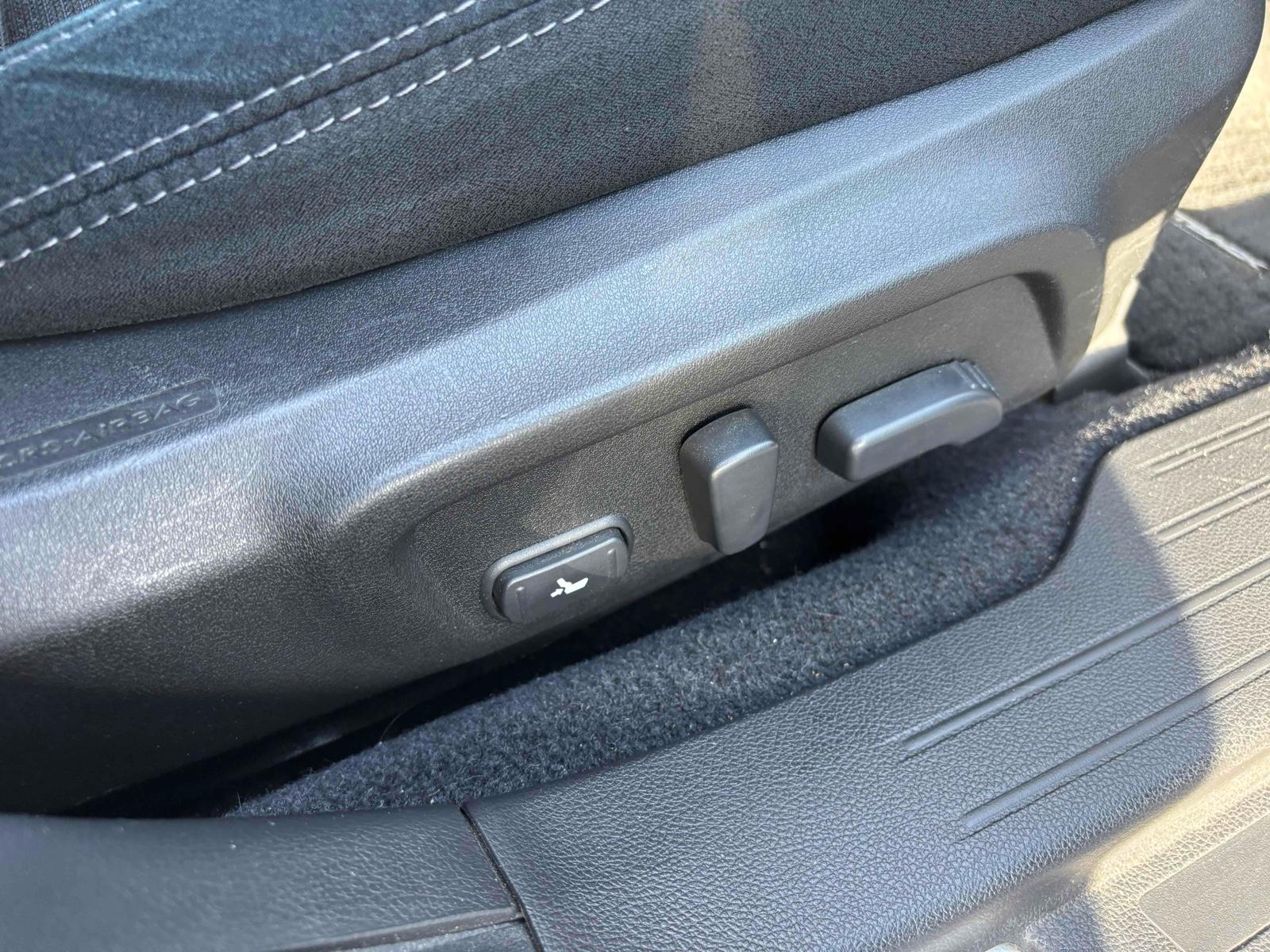 SUBARU OUTBACK 4WD BASE GRADE Image 30