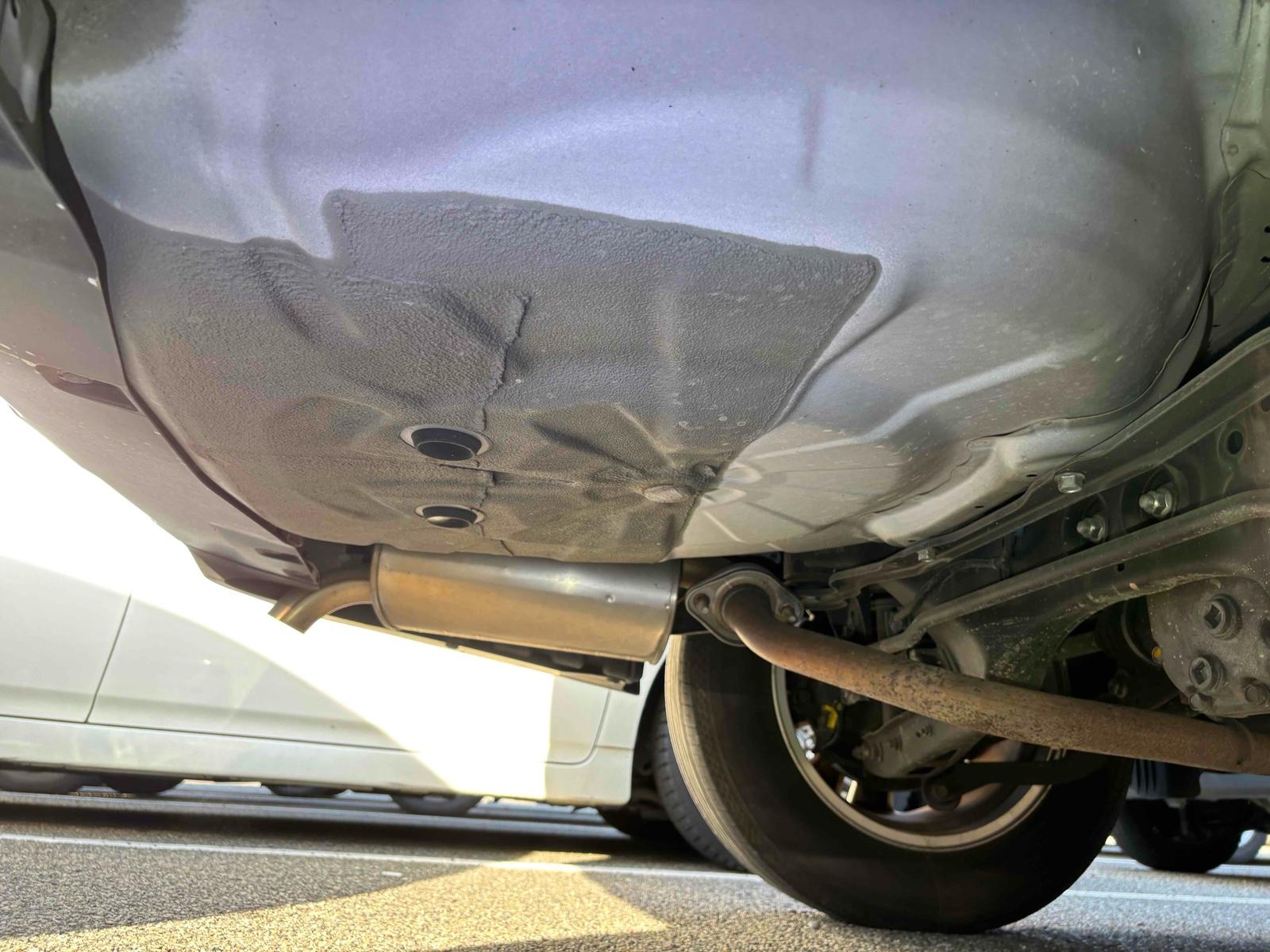 SUBARU OUTBACK 4WD BASE GRADE Image 25
