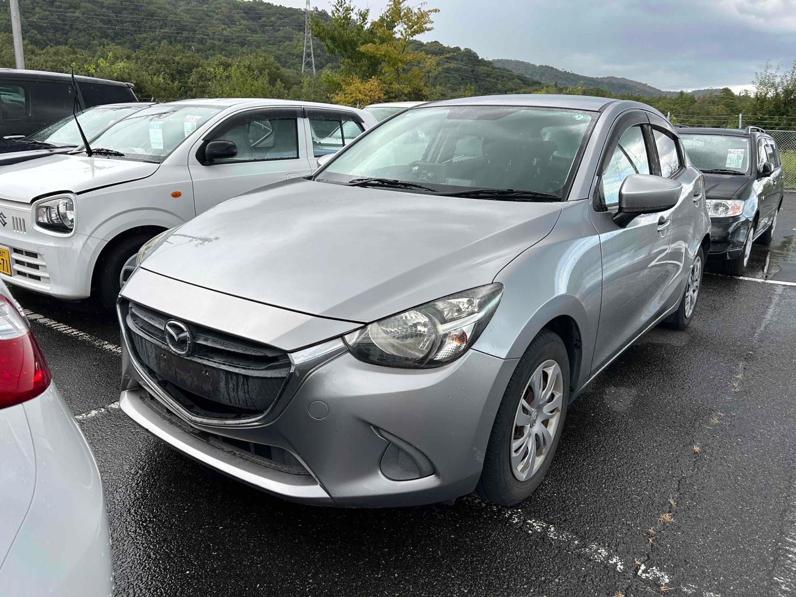 2016 Mazda DEMIO 79,000 km