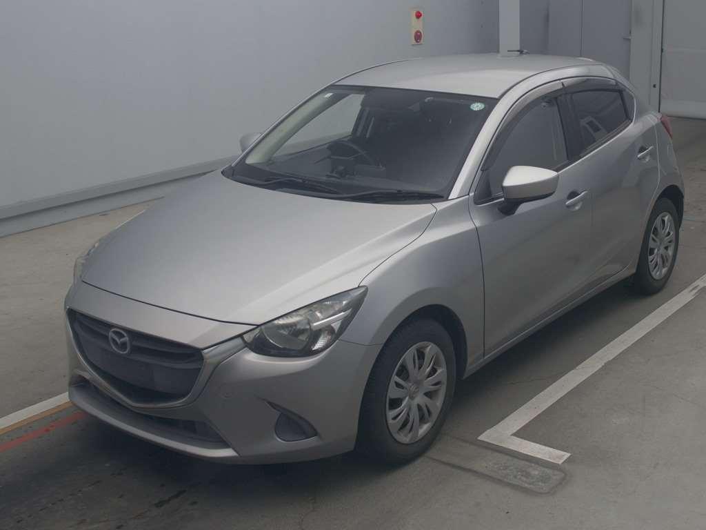 MAZDA DEMIO 13C Image 3