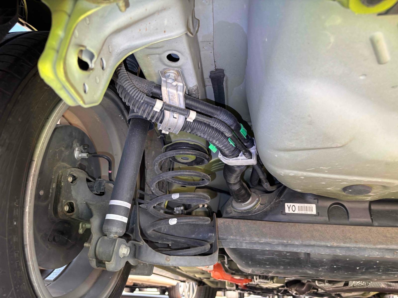 TOYOTA AQUA X-URBAN SMART ENTRY PACKAGE Image 15