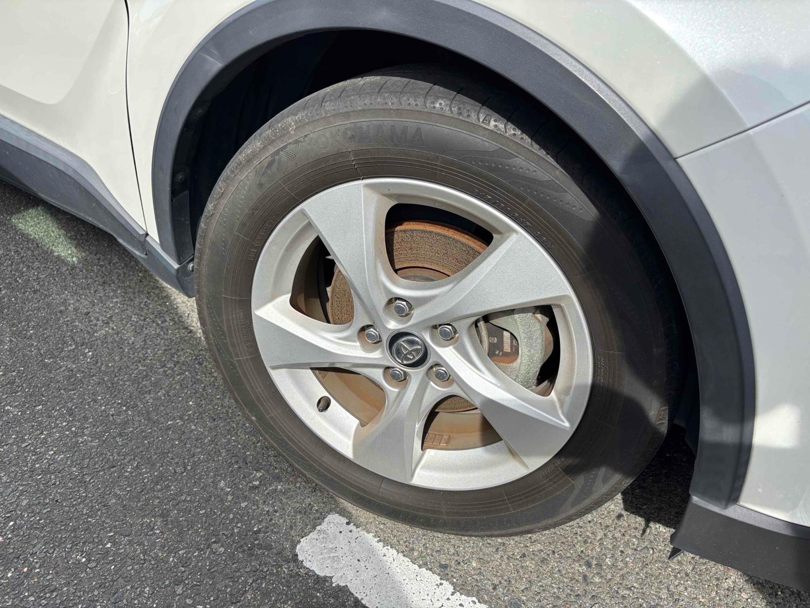 TOYOTA C-HR S LED PACKAGE Image 26