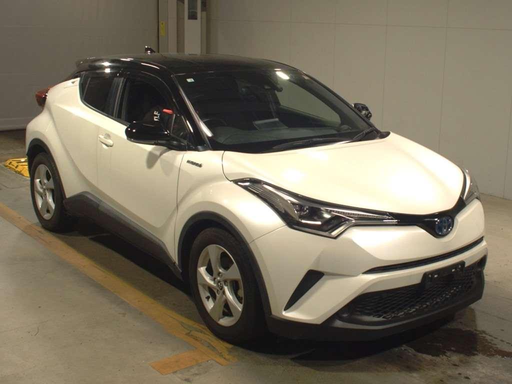 TOYOTA C-HR S LED PACKAGE Image 8