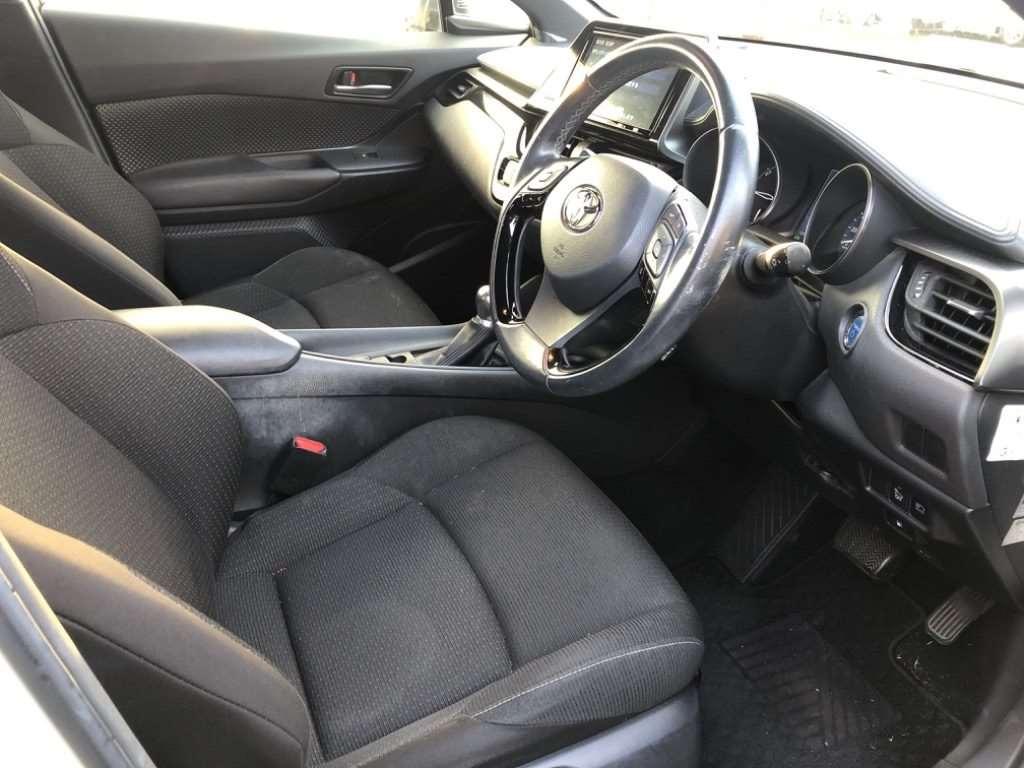 TOYOTA C-HR S LED PACKAGE Image 5