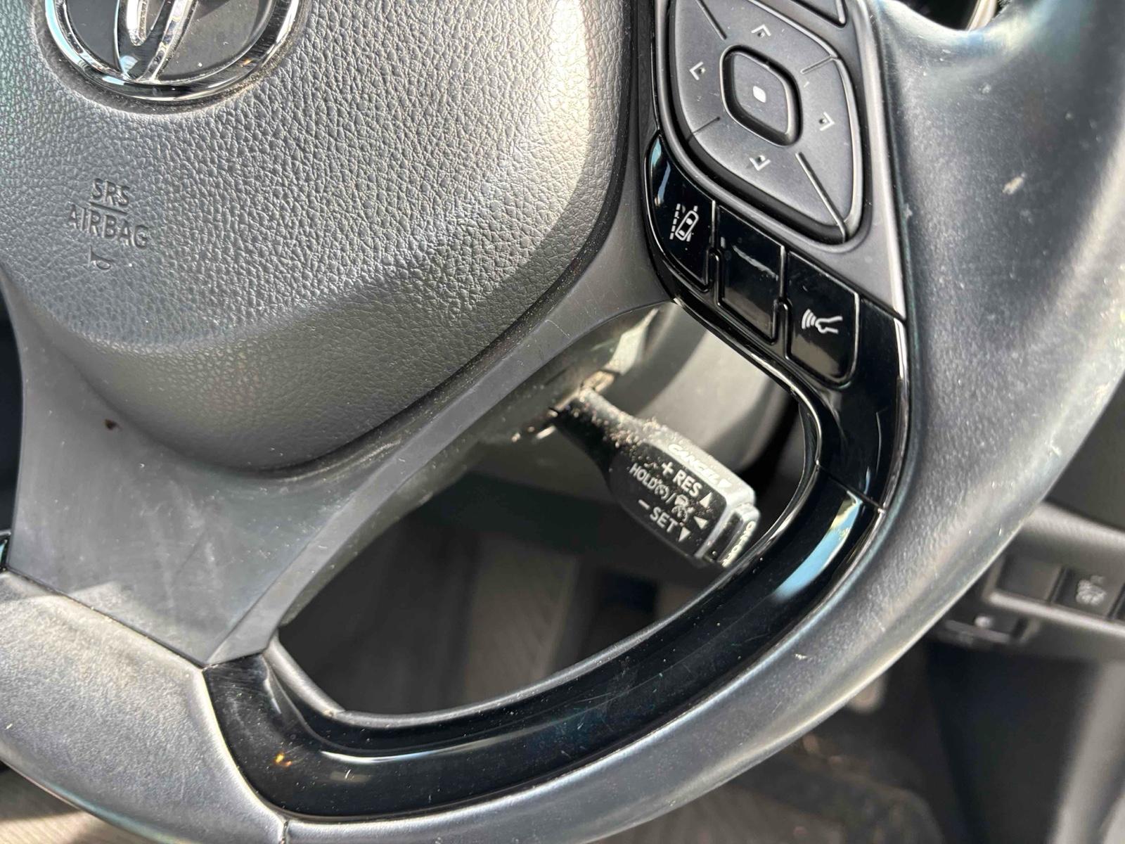 TOYOTA C-HR S LED PACKAGE Image 13