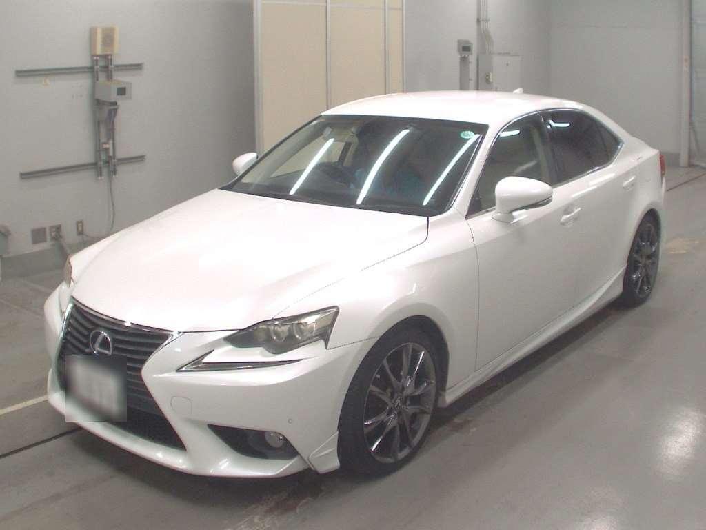 2013 Lexus IS 4D 128,000 km
