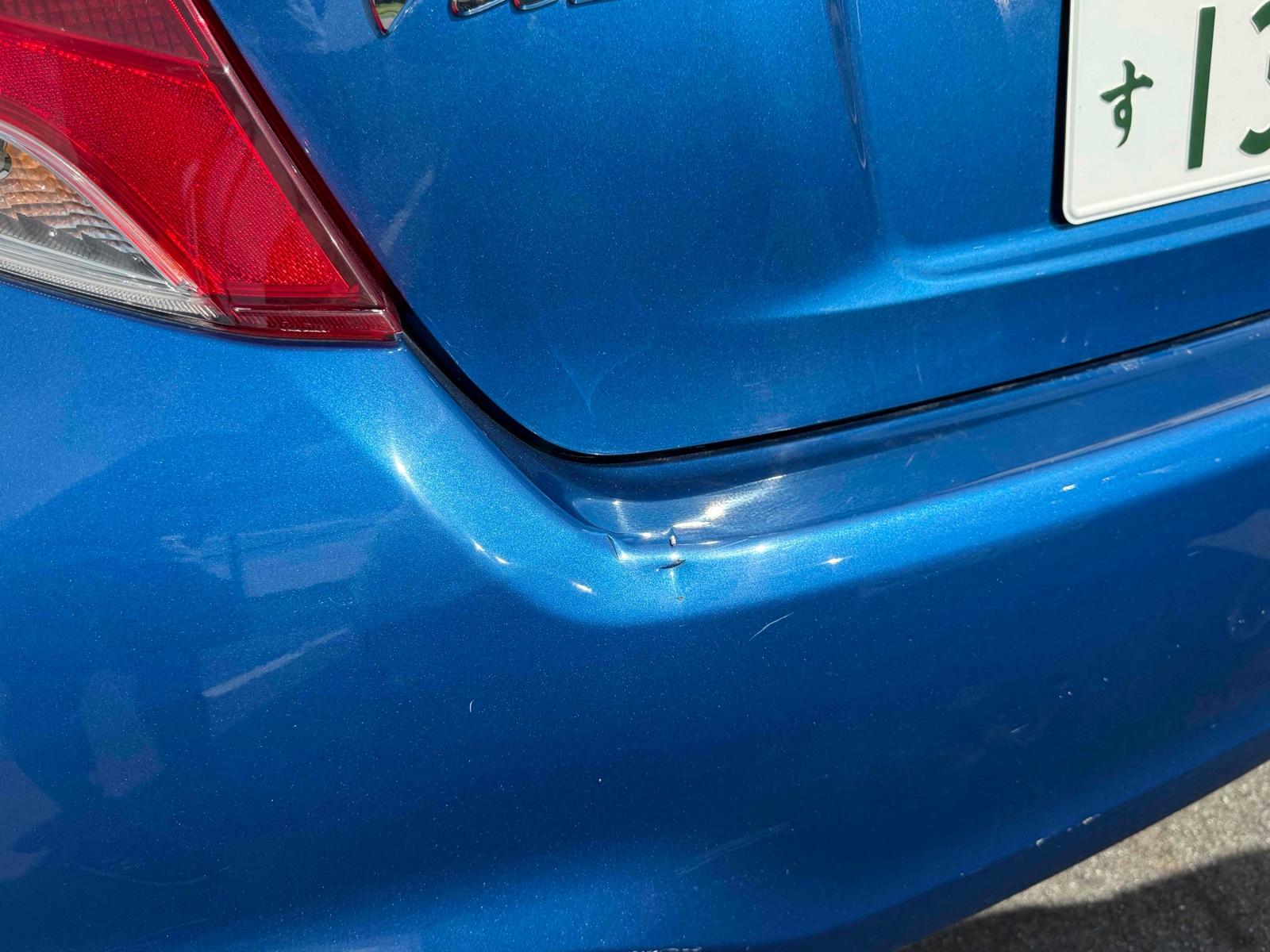 TOYOTA VITZ F Image 16