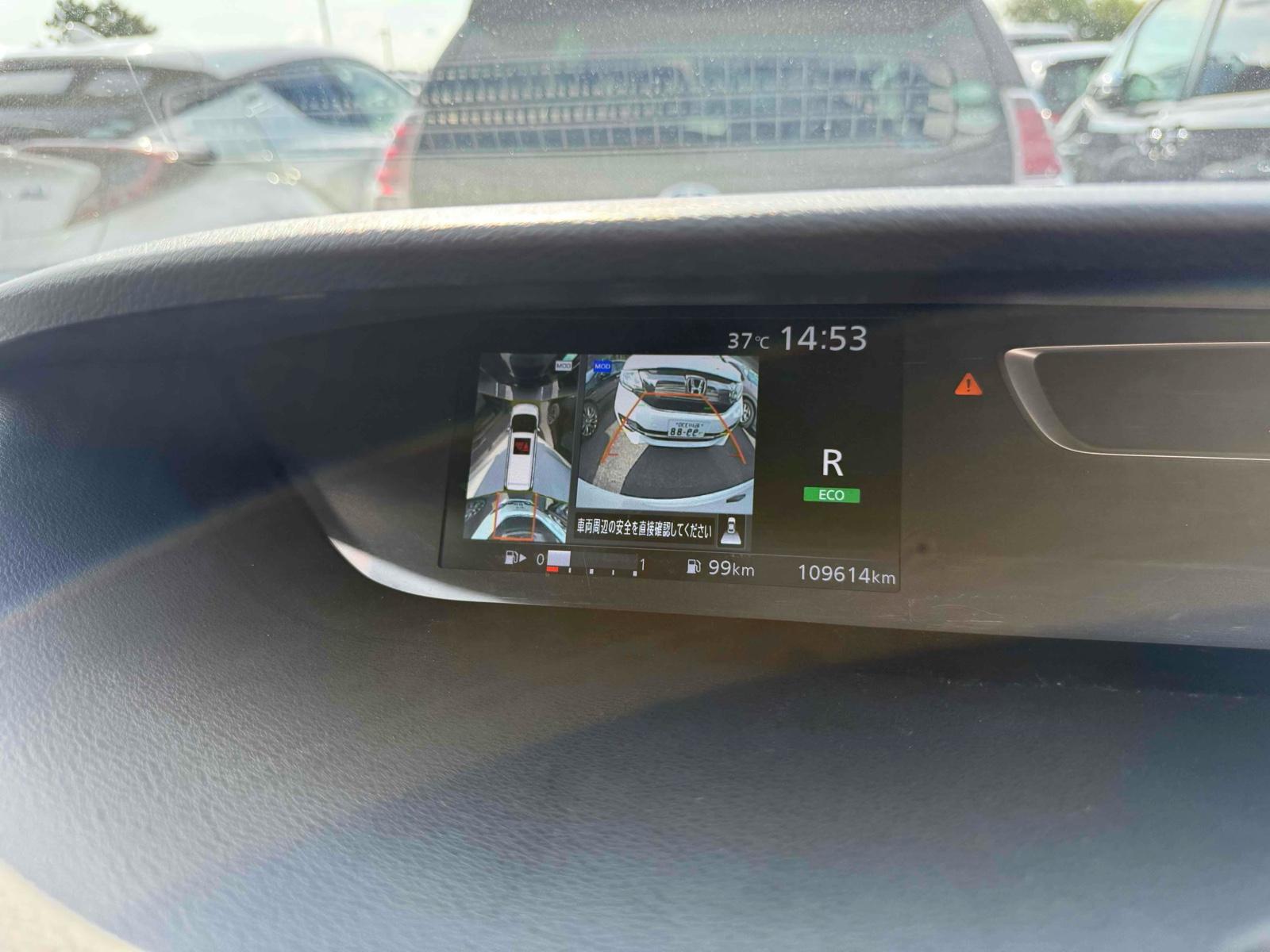 NISSAN SERENA G PRO-PILOT Image 11