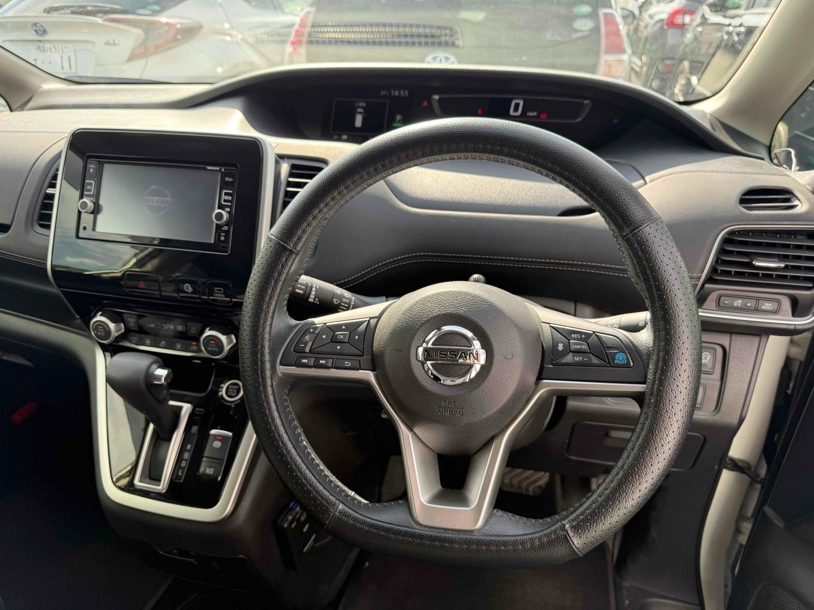 NISSAN SERENA G PRO-PILOT Image 7