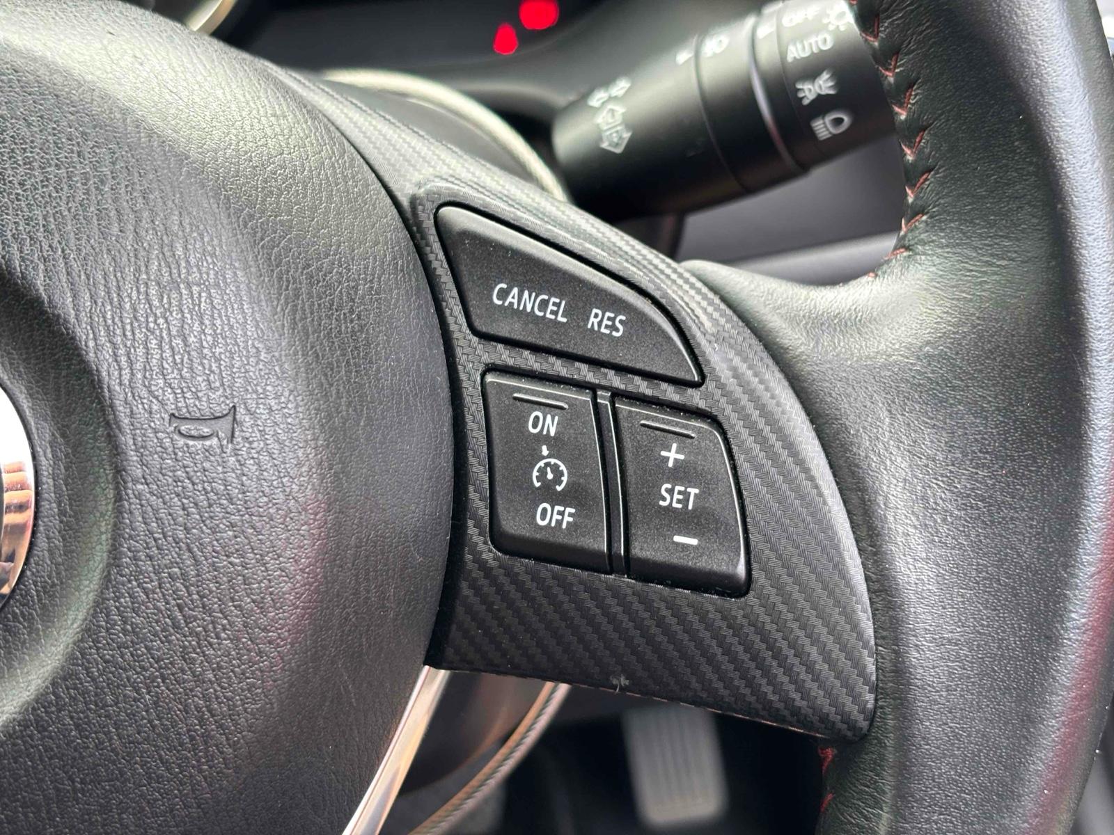 MAZDA AXELA HYBRID HYBRID -S Image 6