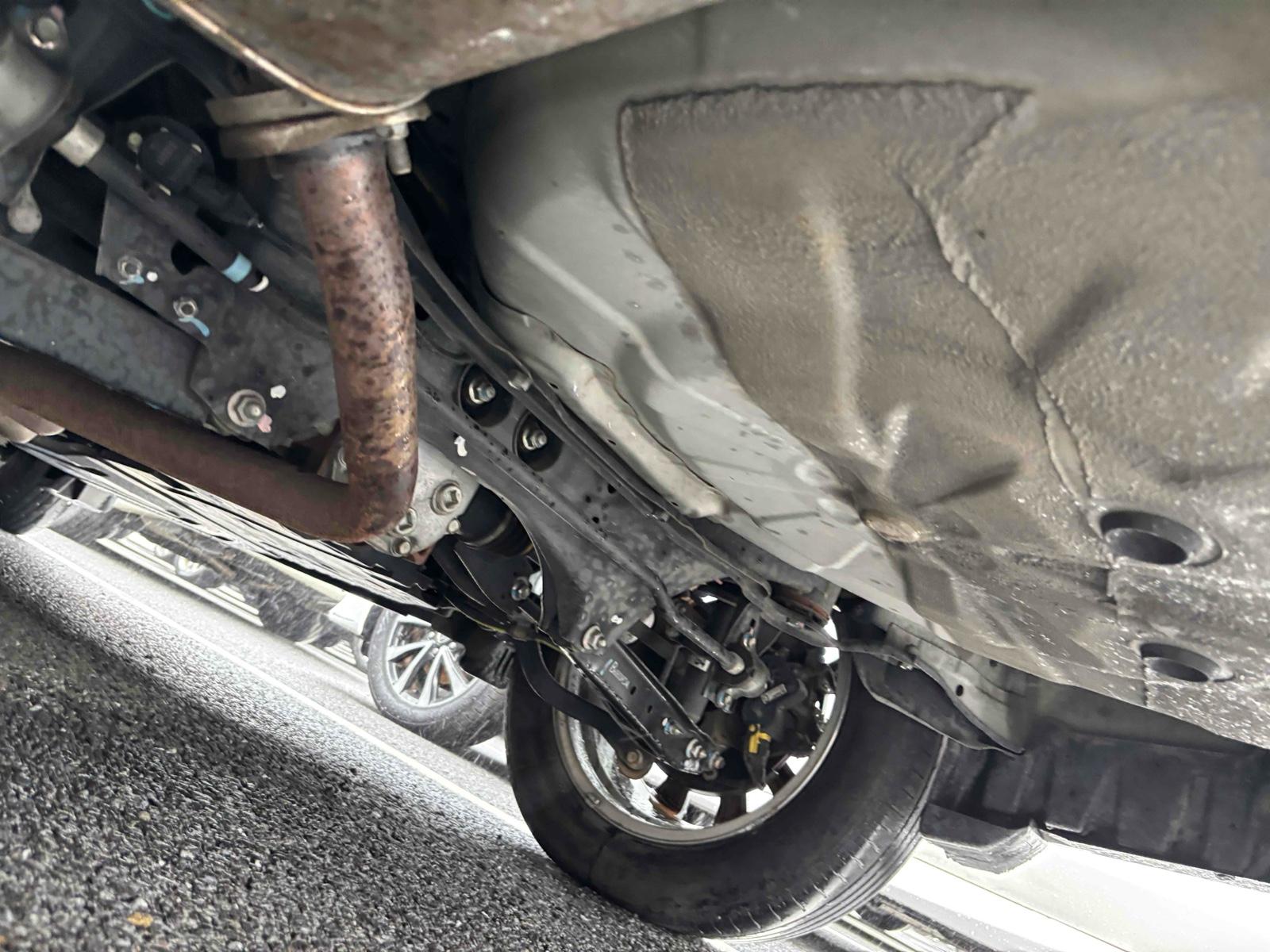 SUBARU LEGACY OUTBACK LIMITED Image 15