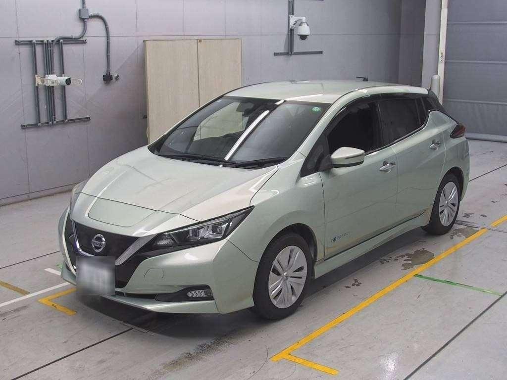 2017 Nissan LEAF 62,000 km