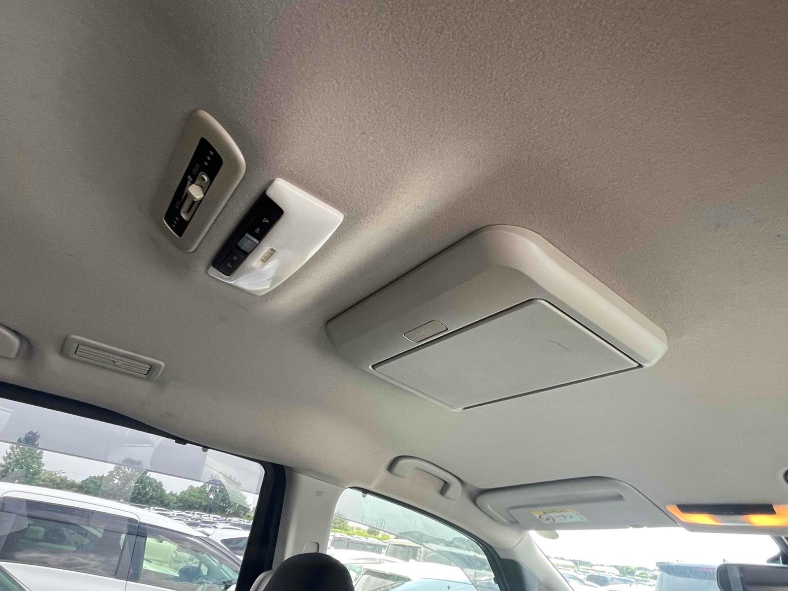 NISSAN SERENA HV 5D HIGHWAY STAR PROPILOT EDITION Image 14