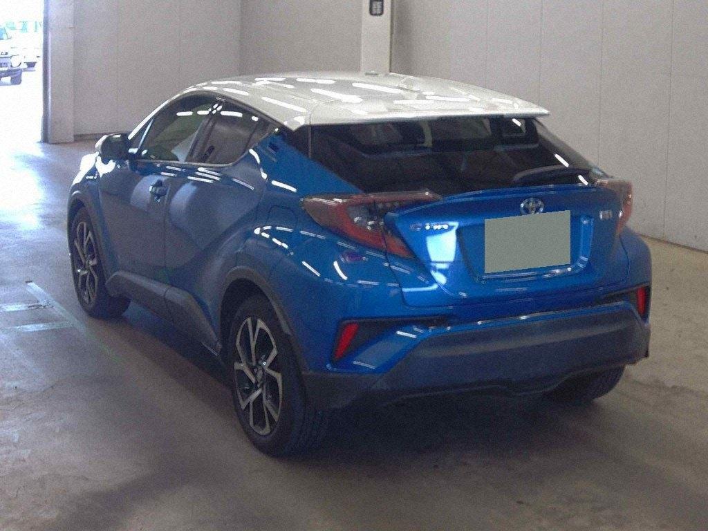 TOYOTA C-HR G Image 4
