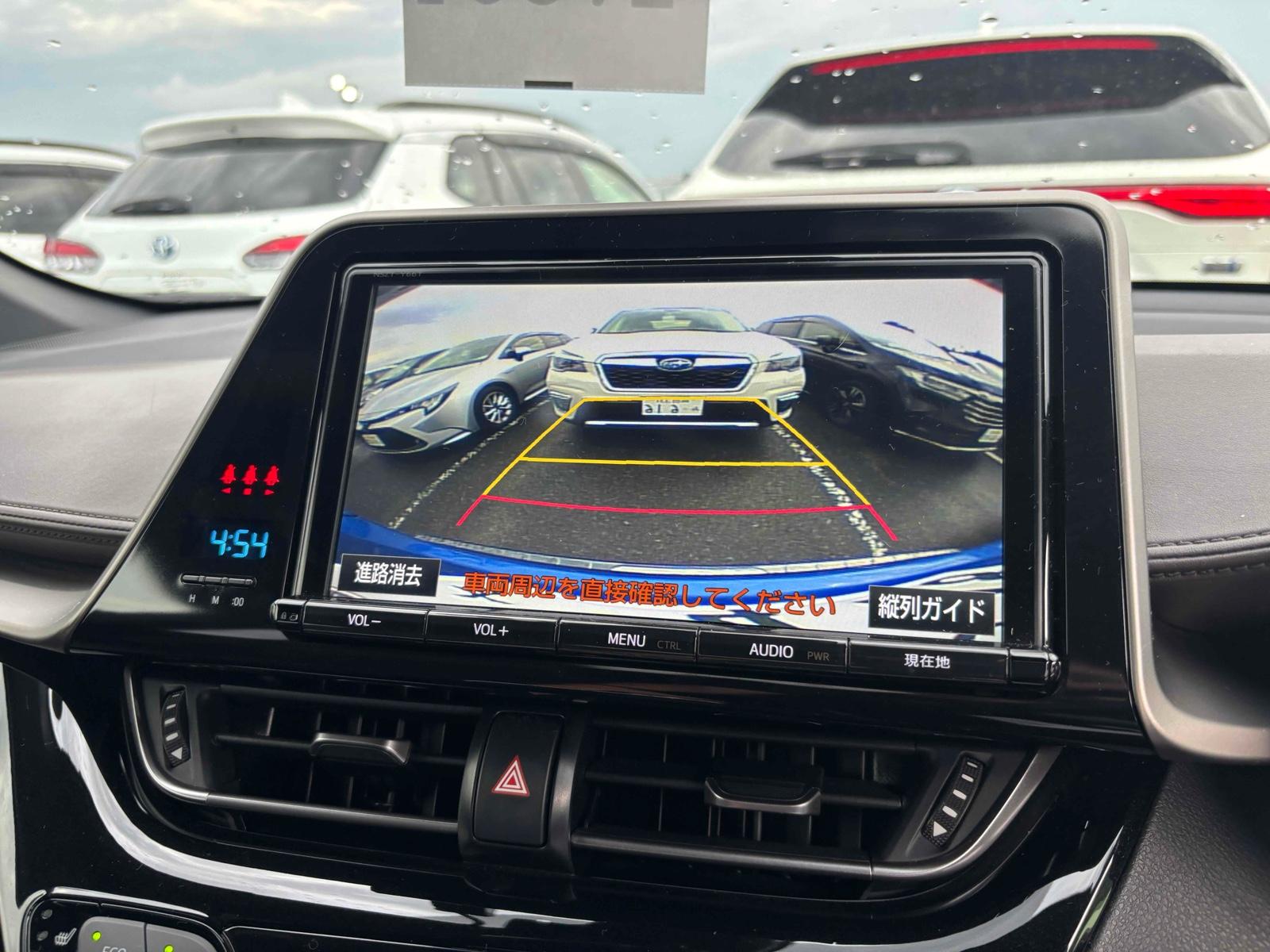 TOYOTA C-HR G Image 14