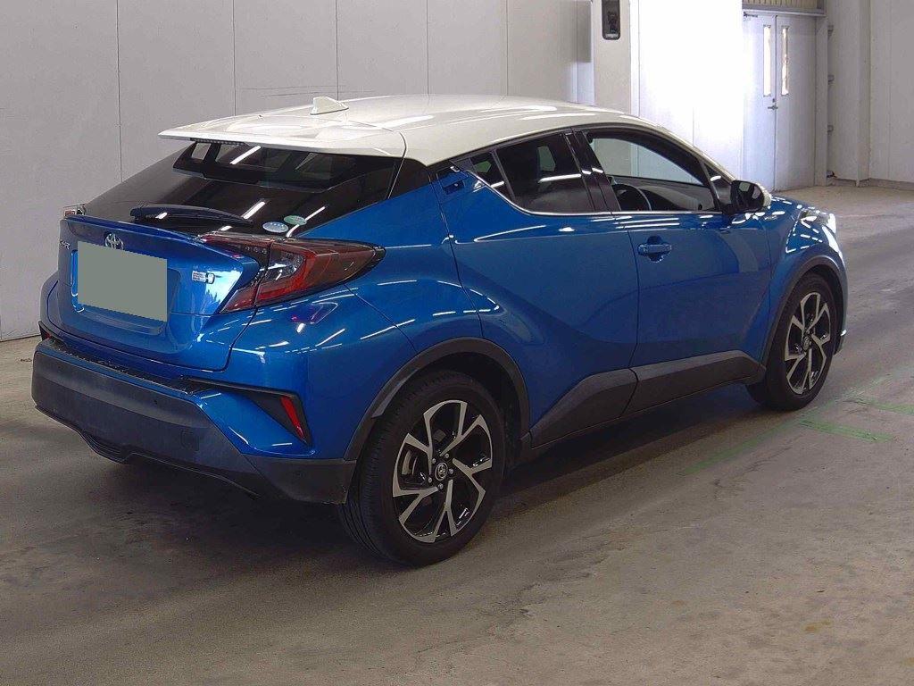 TOYOTA C-HR G Image 7