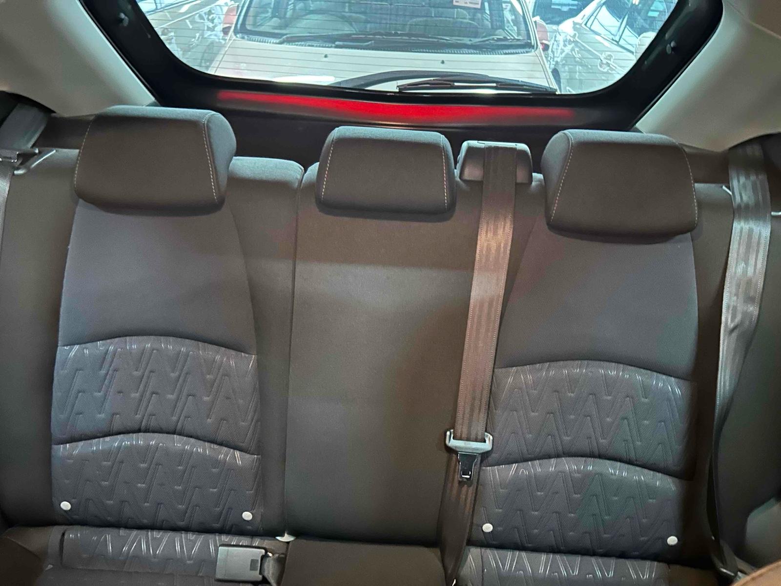 MAZDA DEMIO 13S Image 14