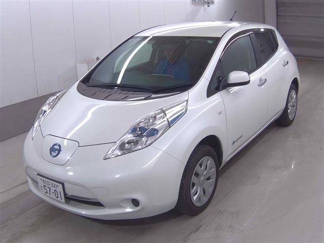 NISSAN LEAF S Image 4