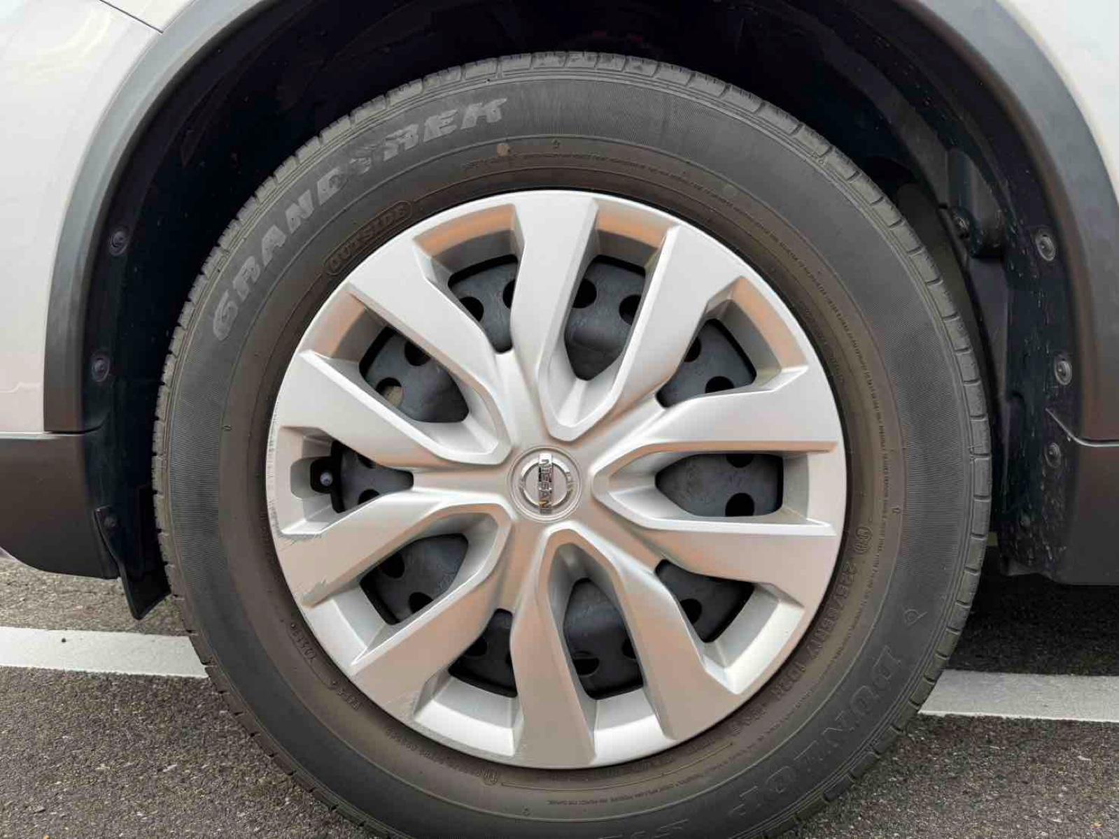NISSAN X-TRAIL 20S HYBRID Image 14