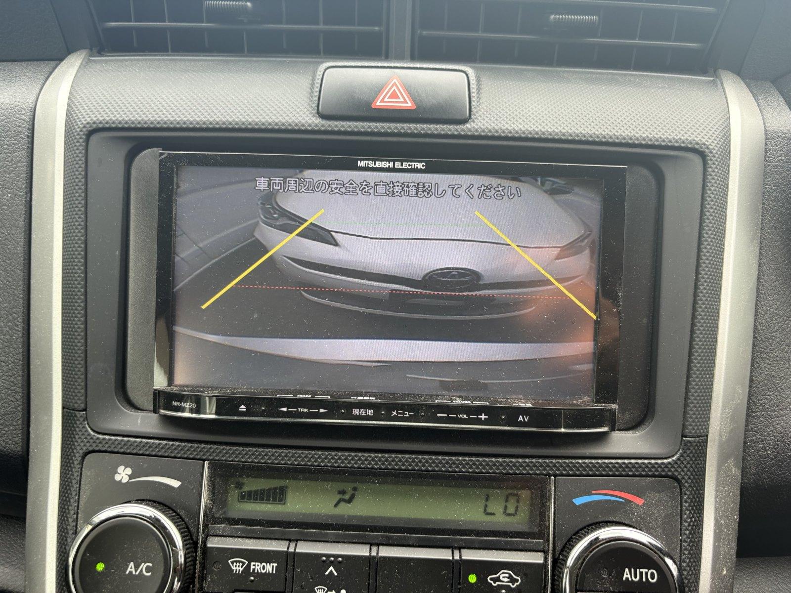 TOYOTA COROLLA FIELDER HYBRID Image 6