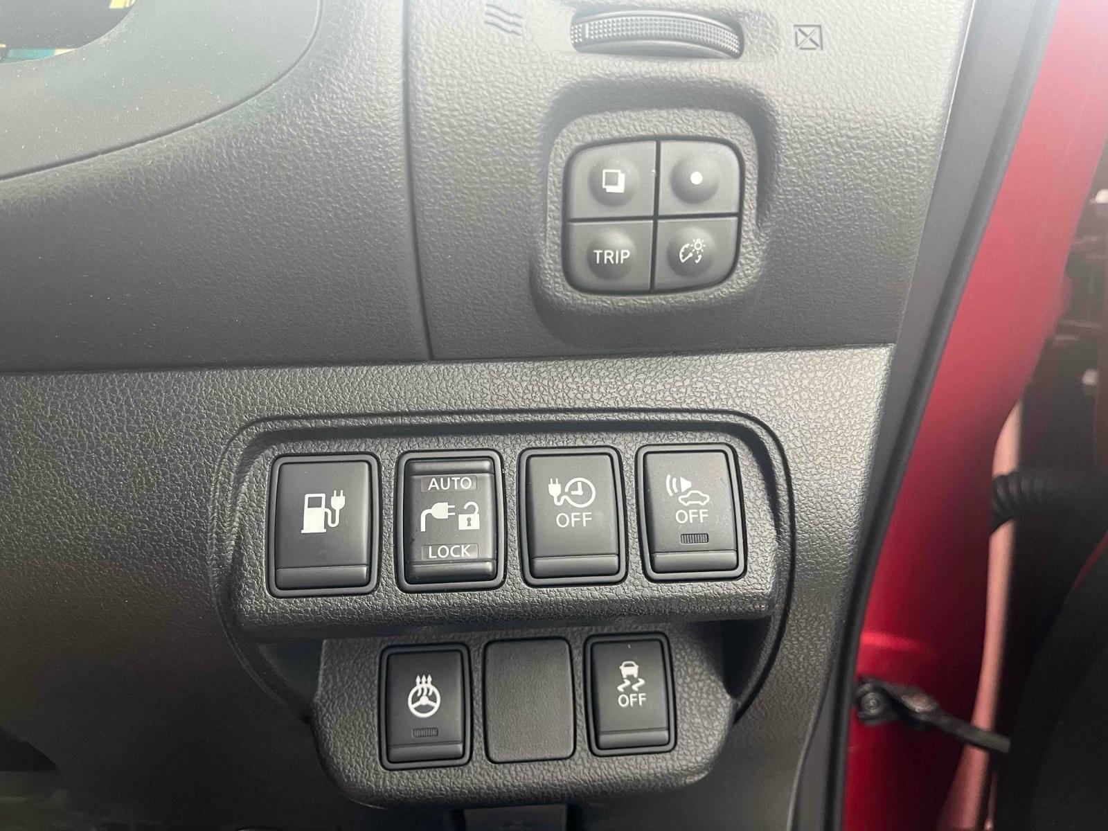 NISSAN LEAF G Image 26