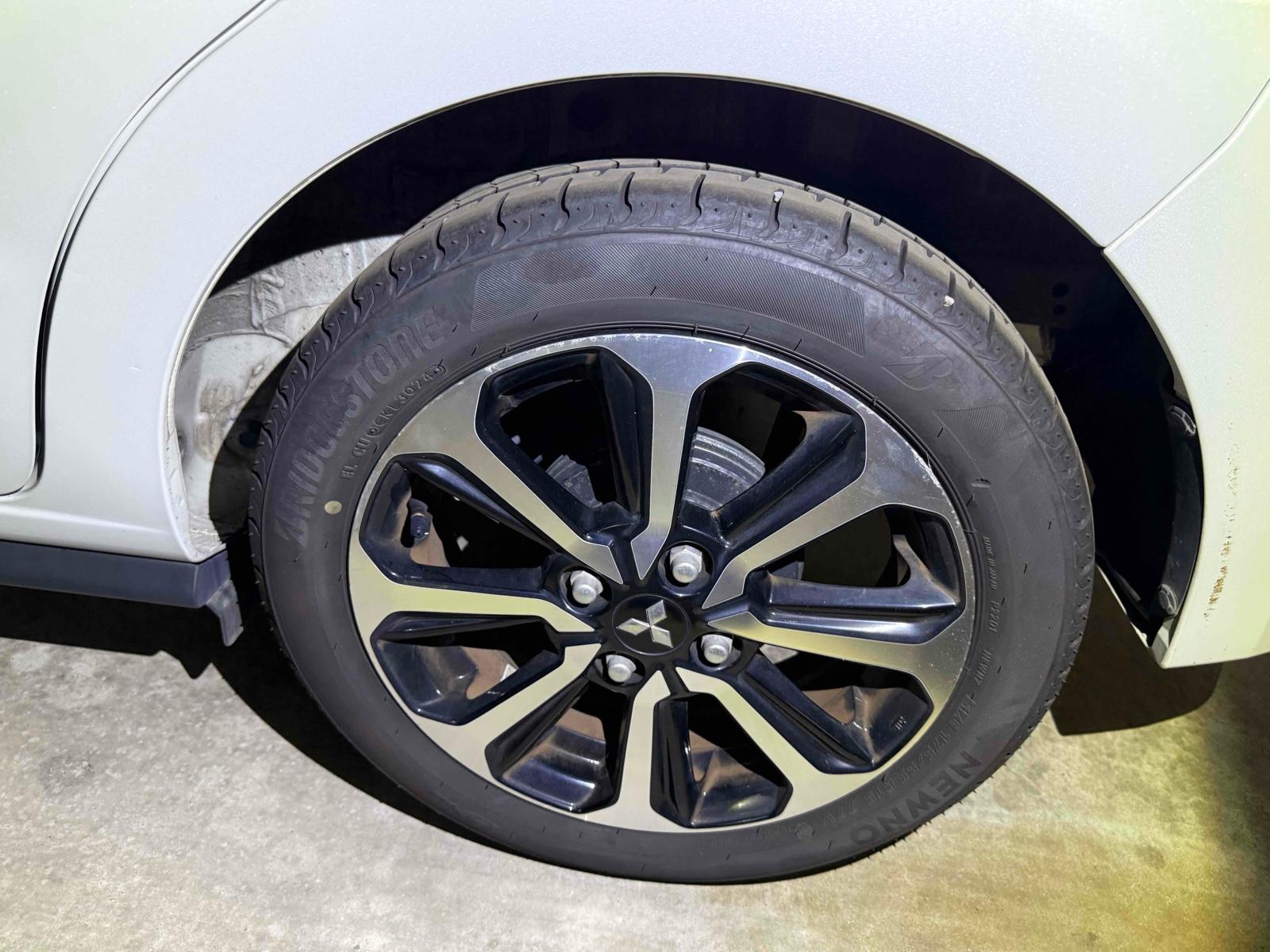 MITSUBISHI MIRAGE 5D M Image 19