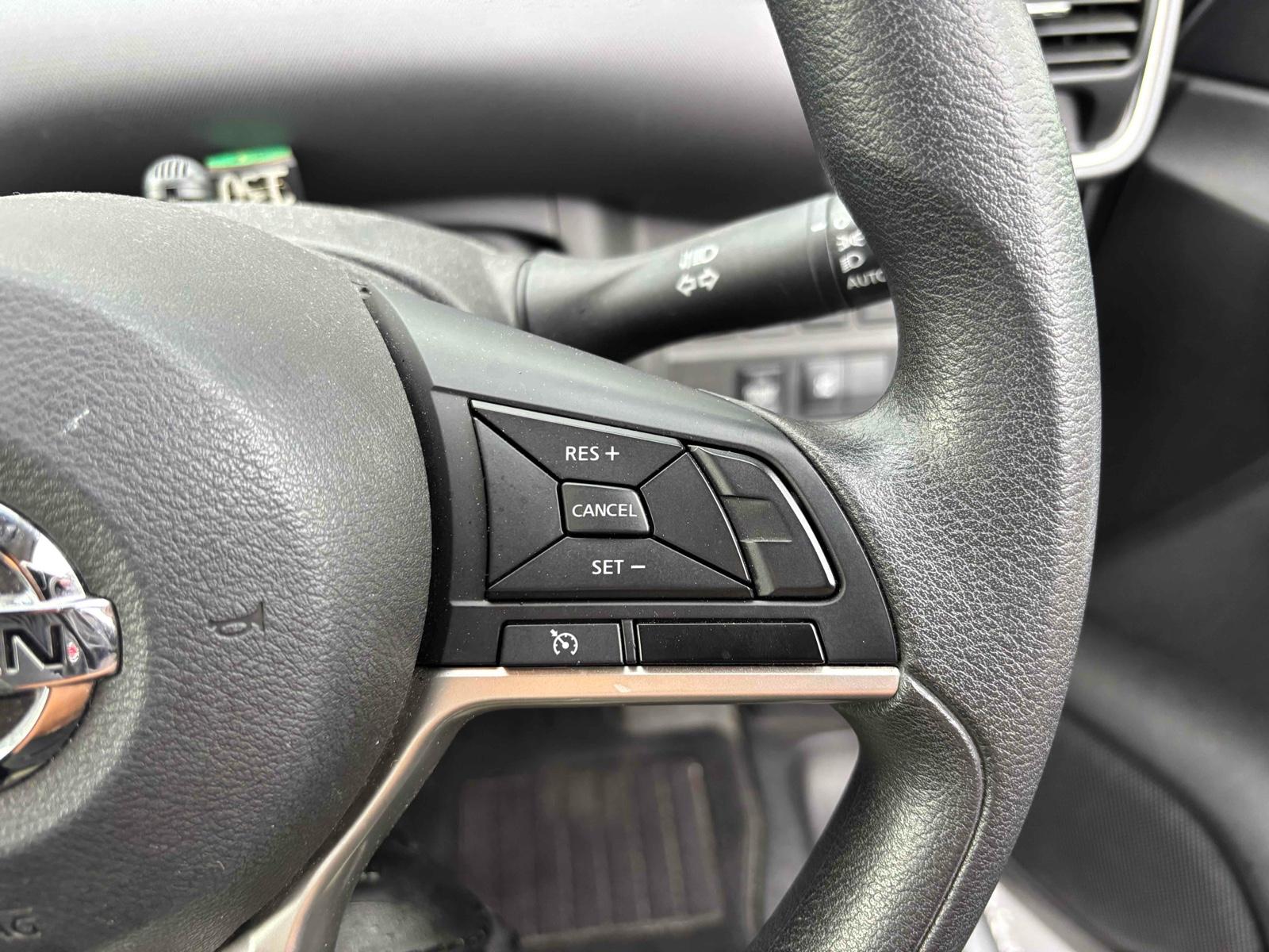 NISSAN SERENA 5D X Image 11