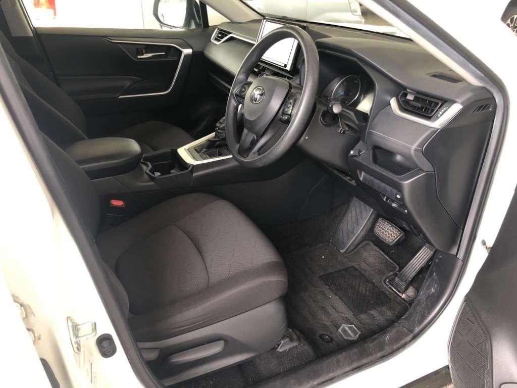TOYOTA RAV4 HYBRID X Image 3