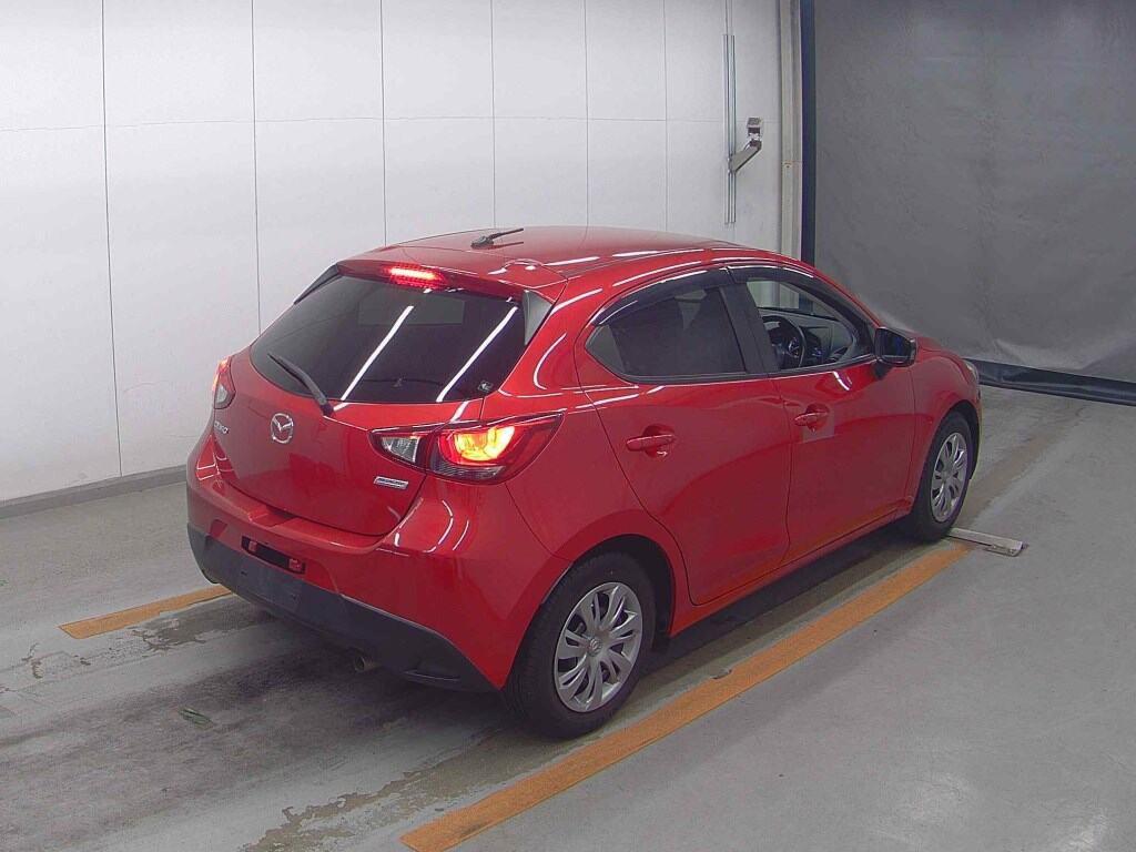 MAZDA DEMIO 13S Image 5