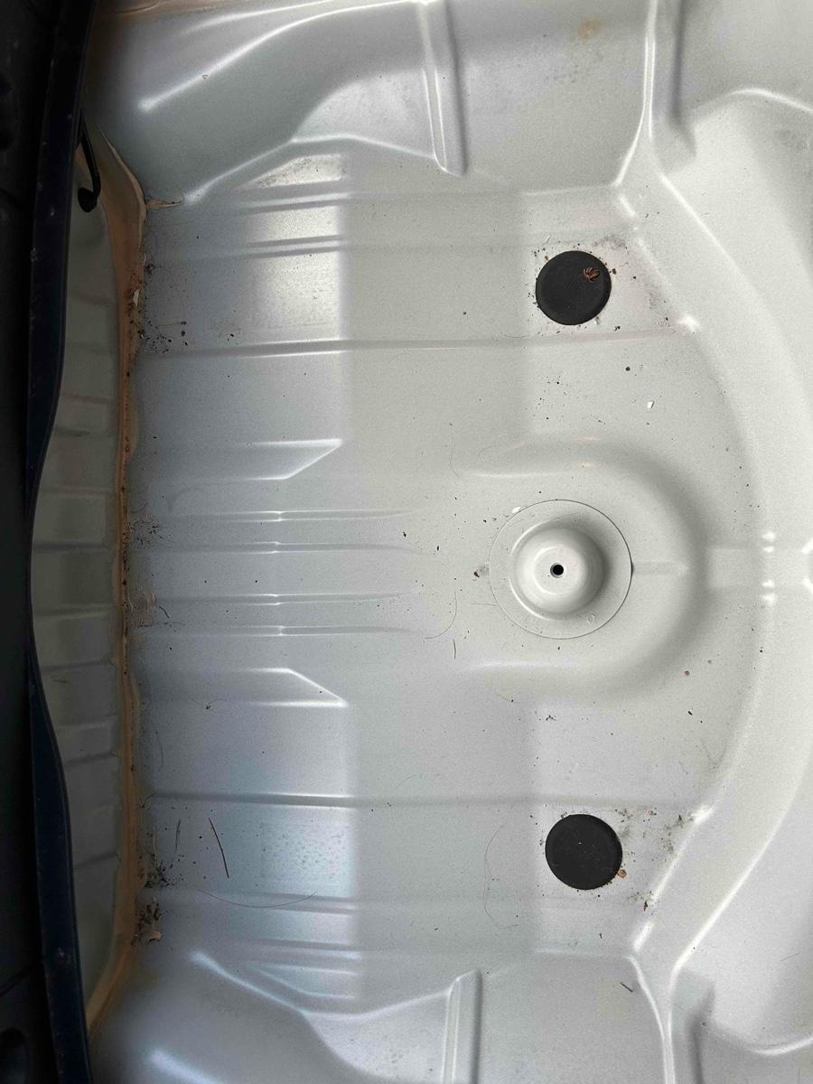 SUBARU IMPREZA XV 4WD 2.0I-L EYESIGHT Image 31