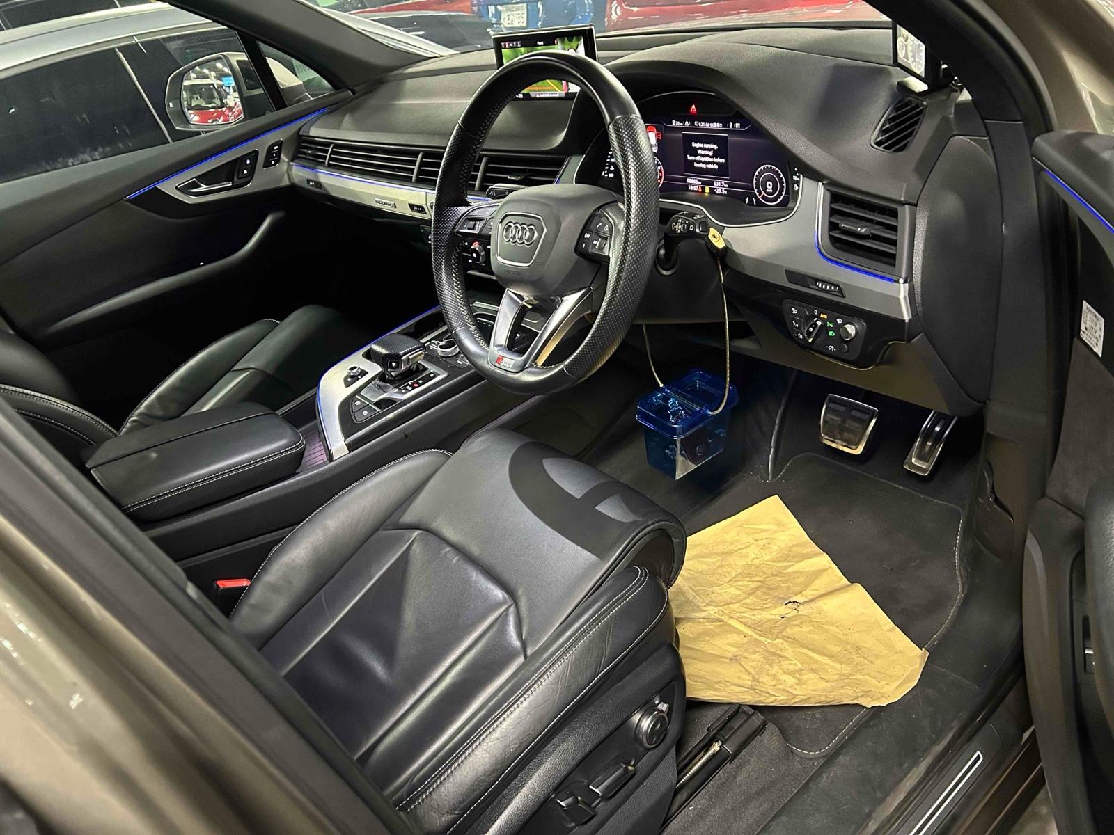 AUDI Q7 4WD 3.0TFSI QUATTRO S LINE PACKAGE Image 11