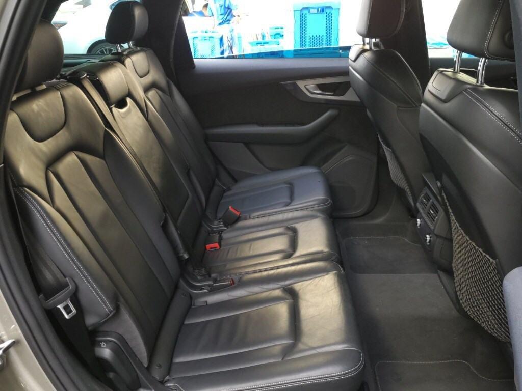 AUDI Q7 4WD 3.0TFSI QUATTRO S LINE PACKAGE Image 8