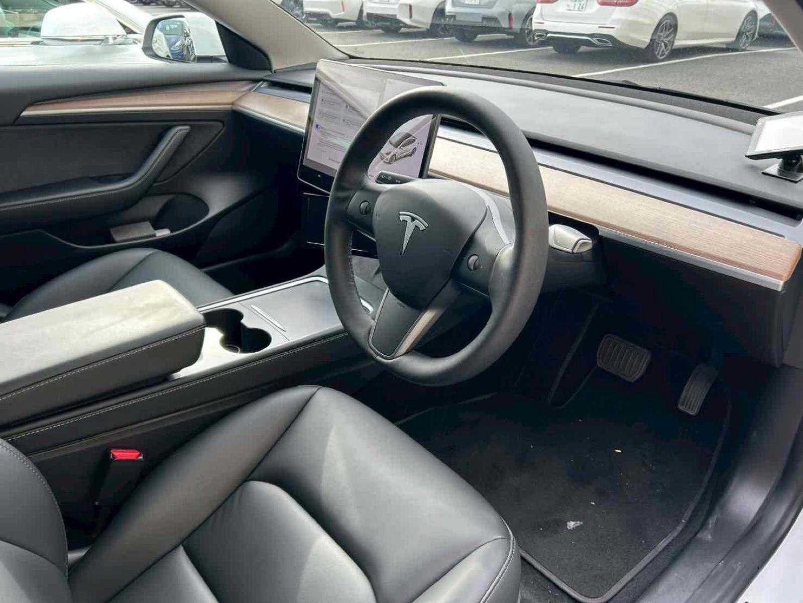 TESLA MODEL 3 4WD LONG RANGE Image 9