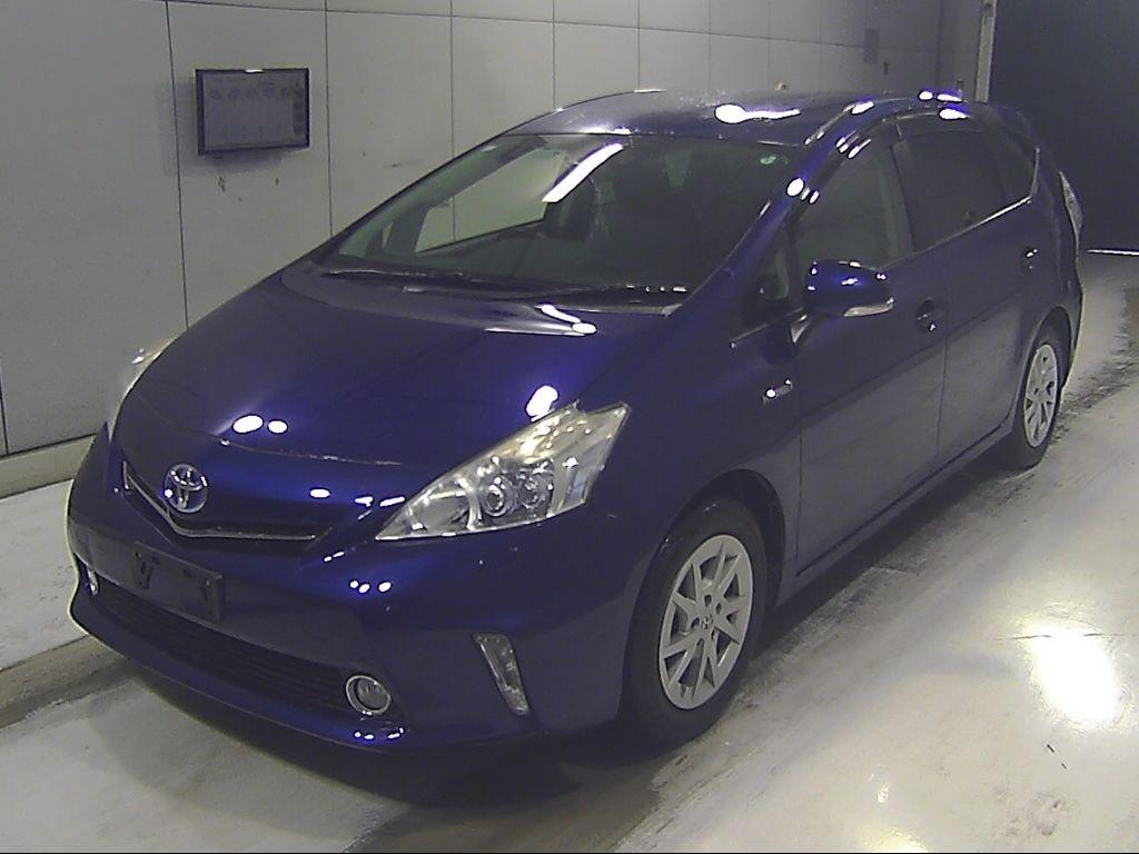 TOYOTA PRIUS ALPHA G 7SEATER Image 4