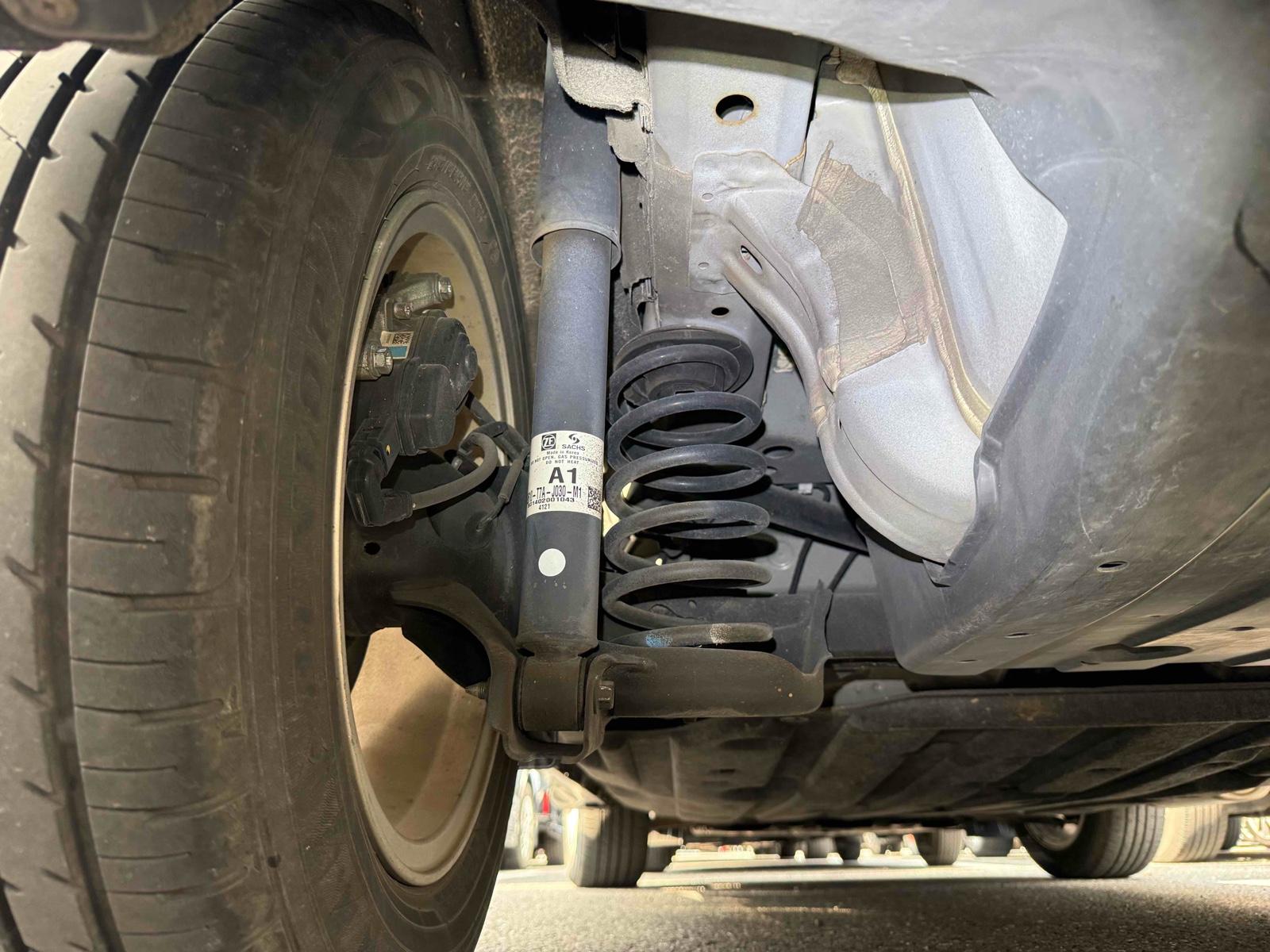 HONDA VESEL HYBRID X Image 22