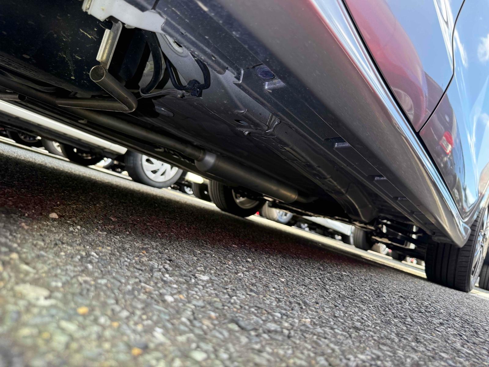 SUZUKI SWIFT HYBRID RS 4WD Image 15