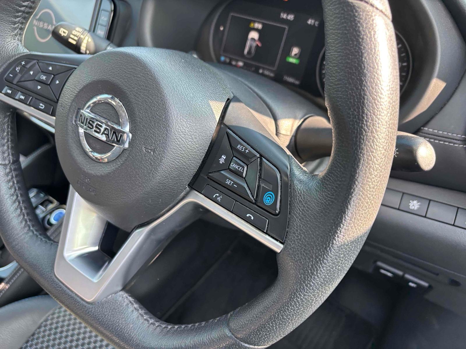 NISSAN KIX X Image 6