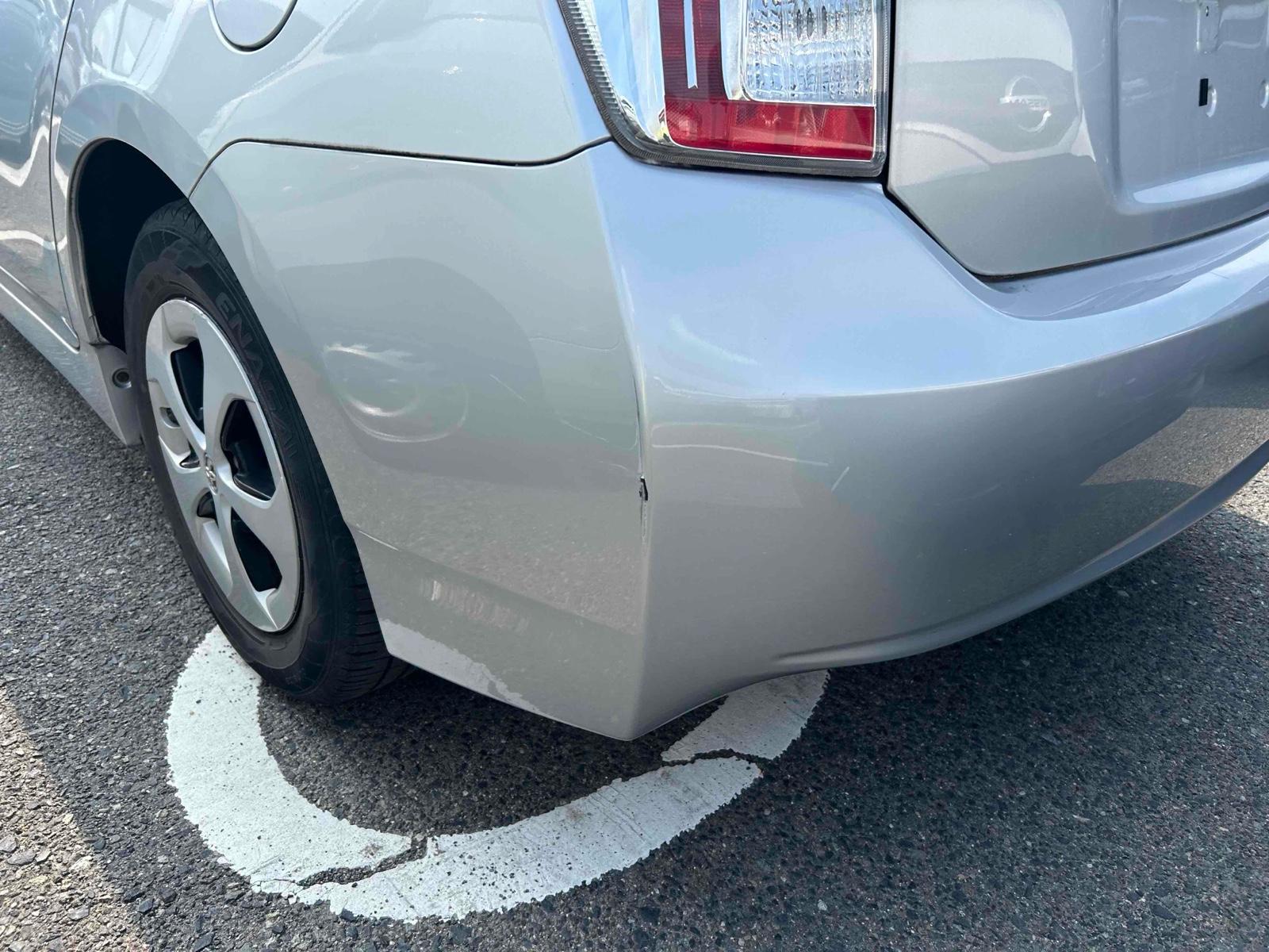 TOYOTA PRIUS G Image 15