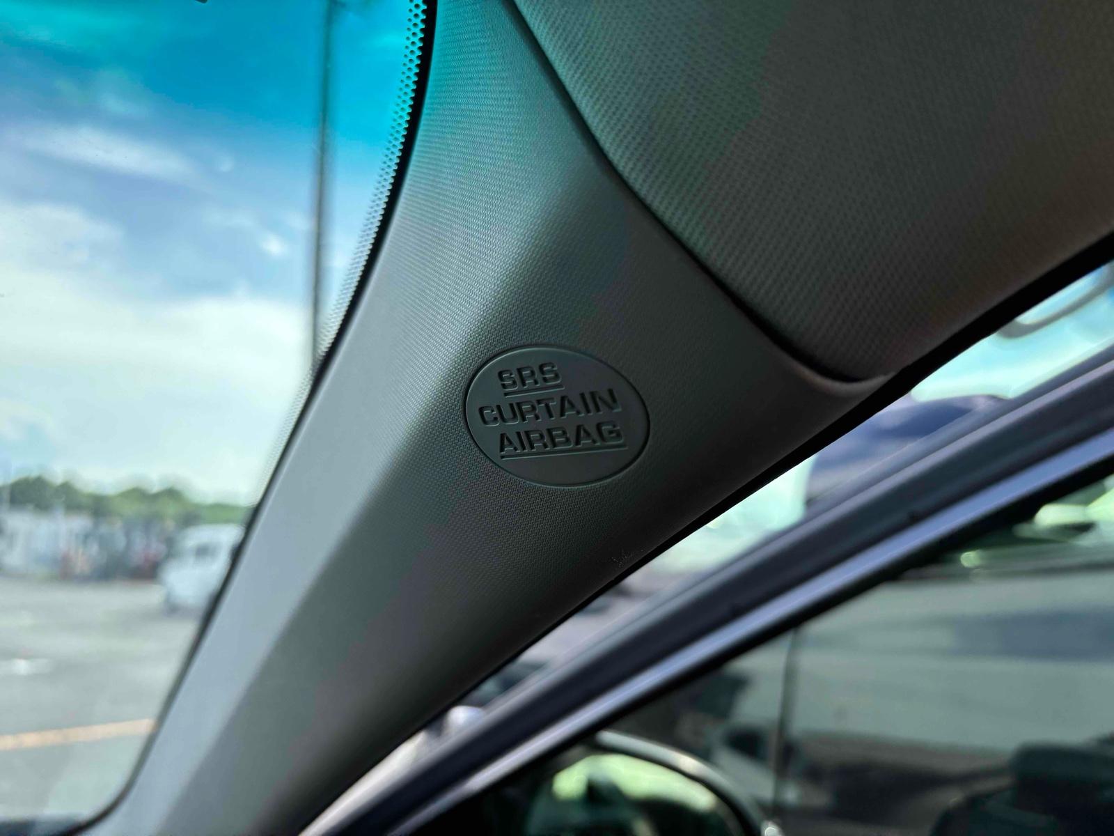 TOYOTA CAMRY HYBRID G PACKAGE Image 23
