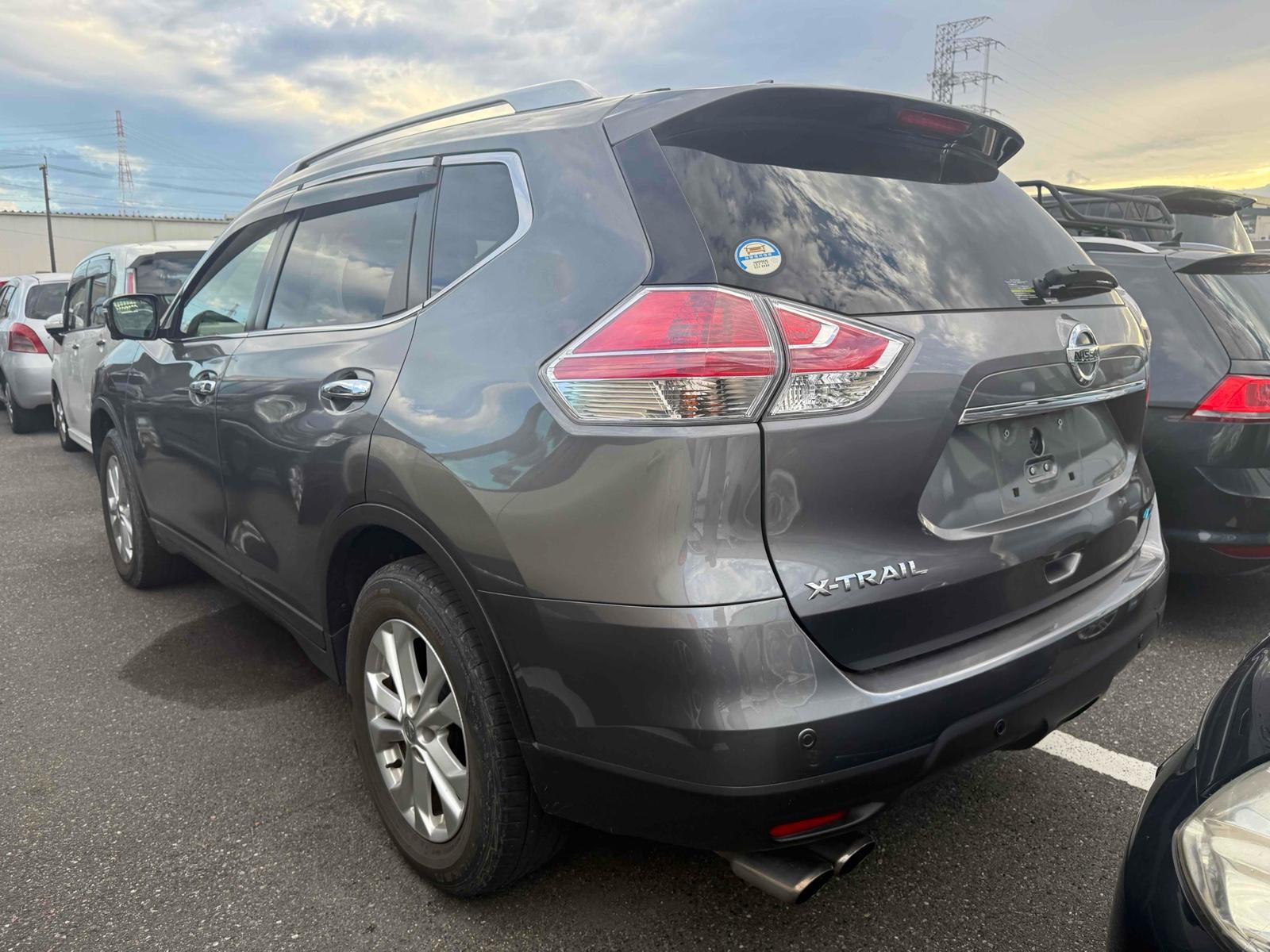 NISSAN X-TRAIL 20XT EMERGENCY BRAKE PKG 7SEAT Image 5