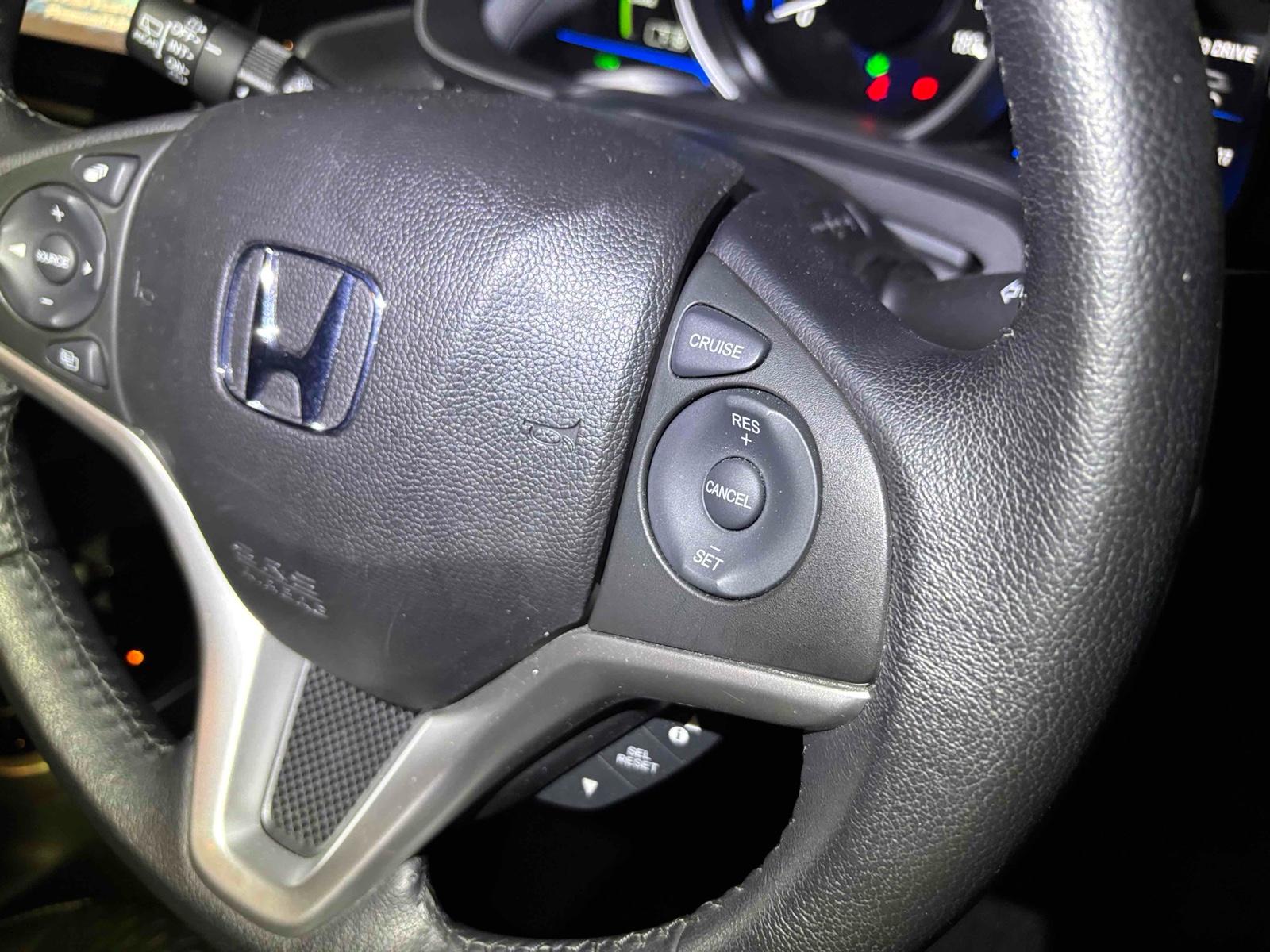 HONDA FIT HYBRID L PACKAGE Image 10