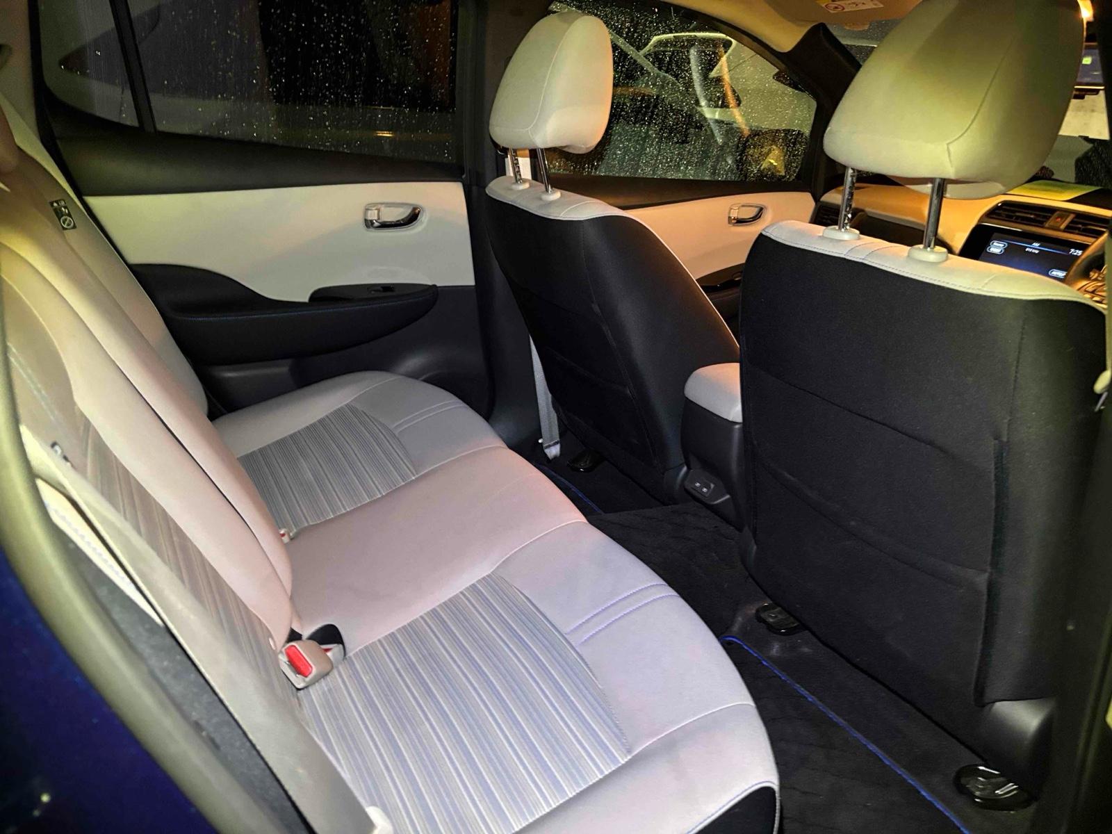 NISSAN LEAF G Image 8